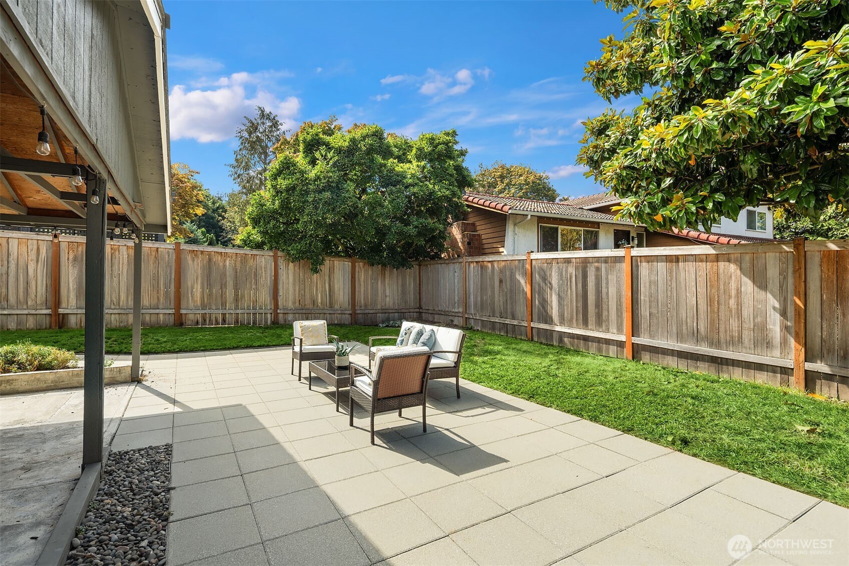 308 Fir Place Property Photo 25