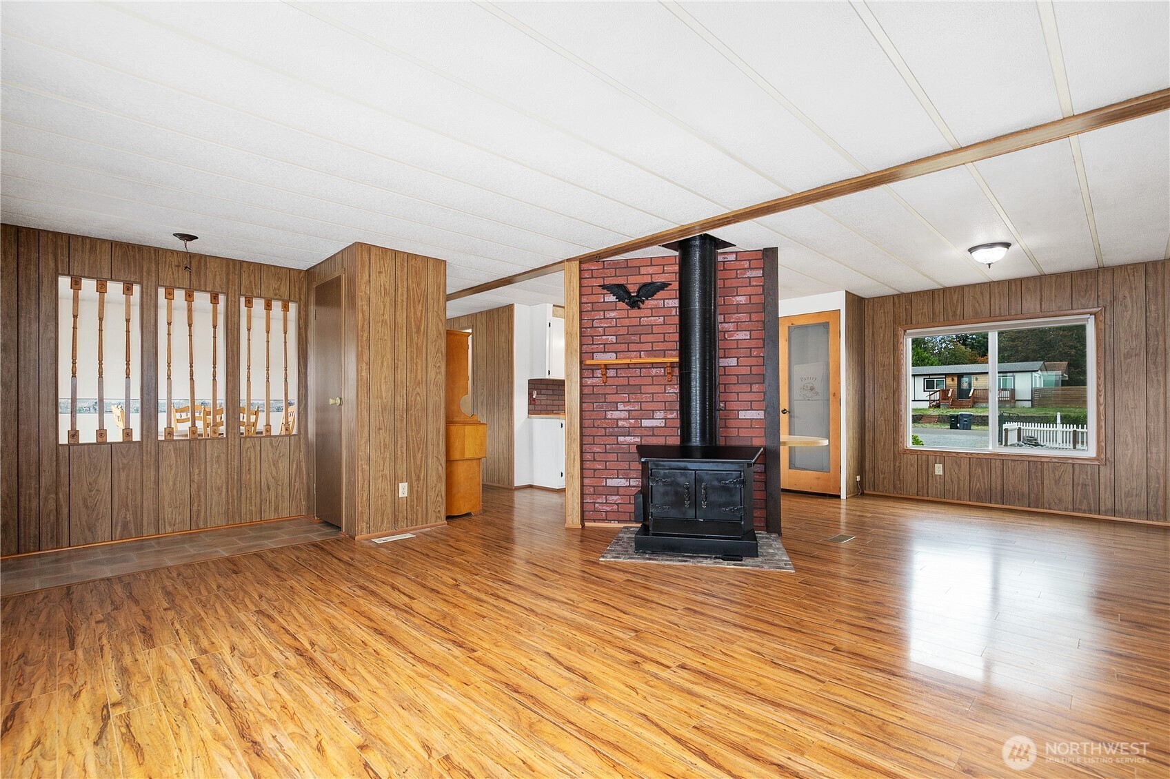 22142 133rd Street Property Photo 6