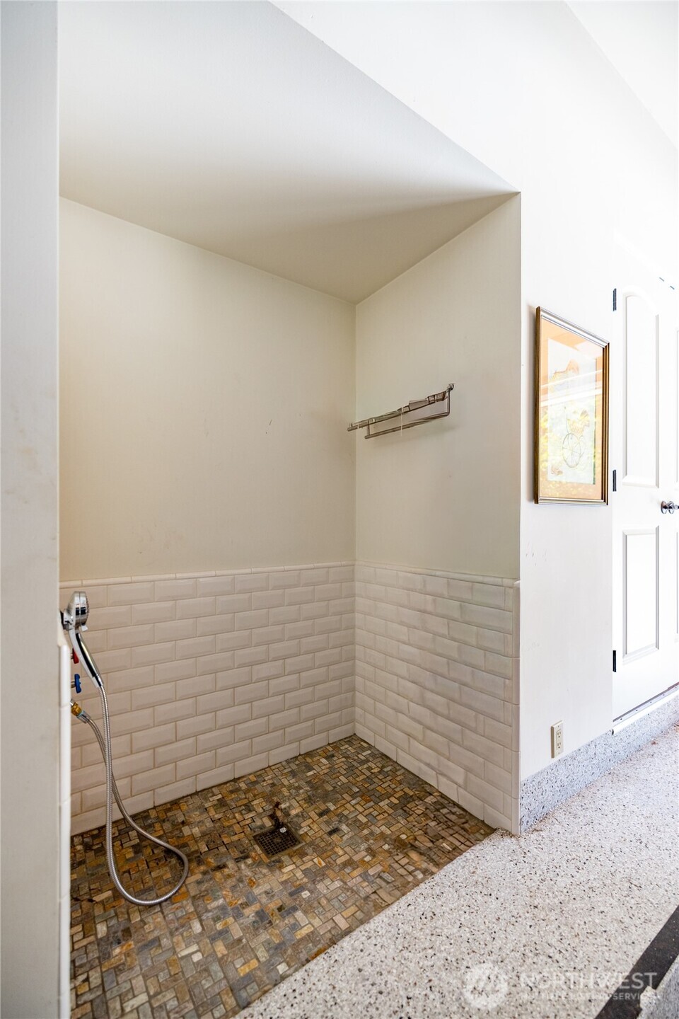 13887 Gibralter Road Property Photo 25
