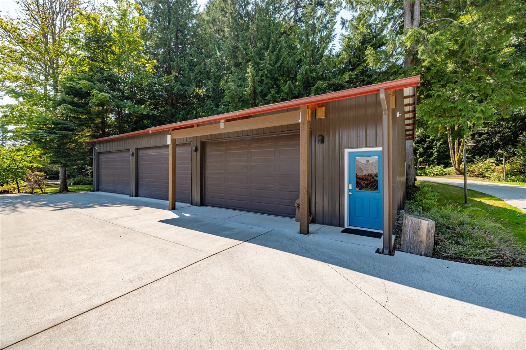 13887 Gibralter Road Property Photo 31
