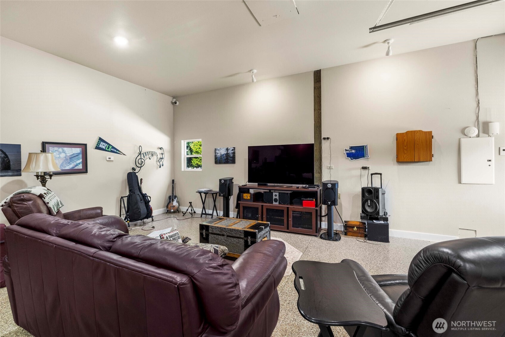 13887 Gibralter Road Property Photo 32