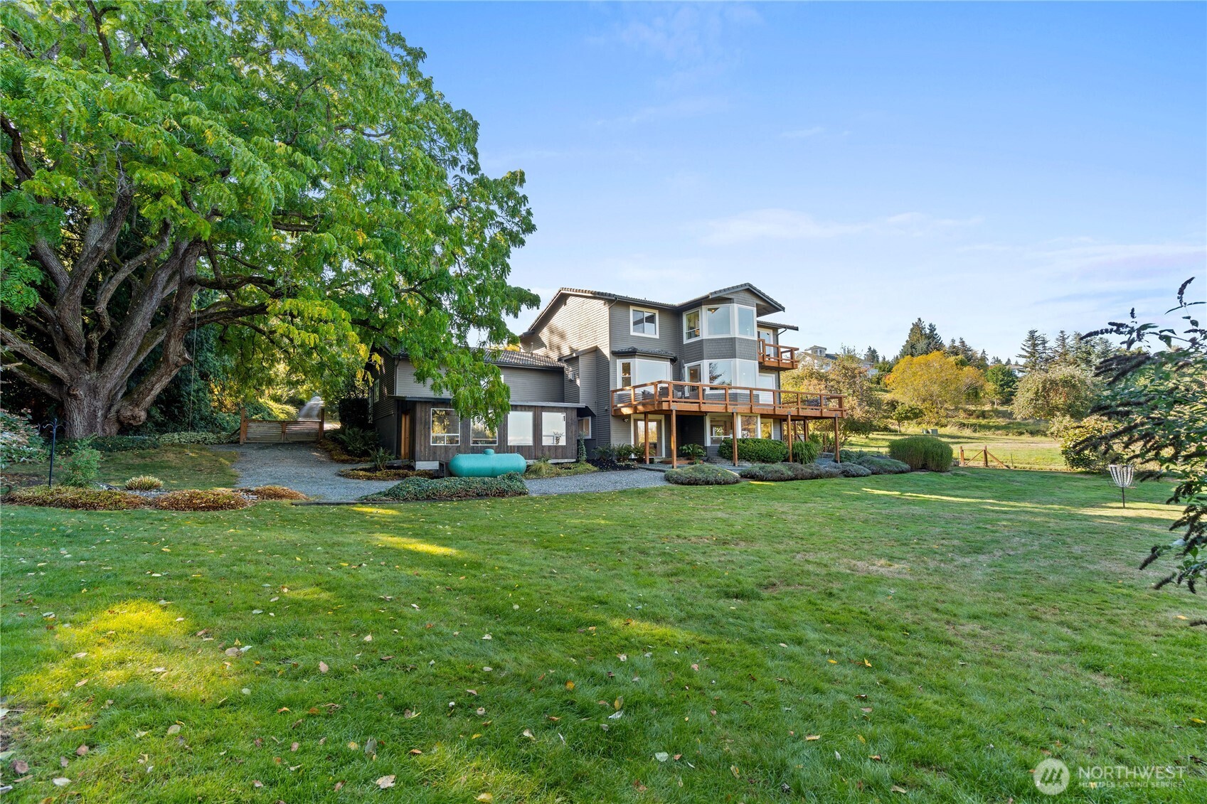 6237 Walnut Way Property Photo 36