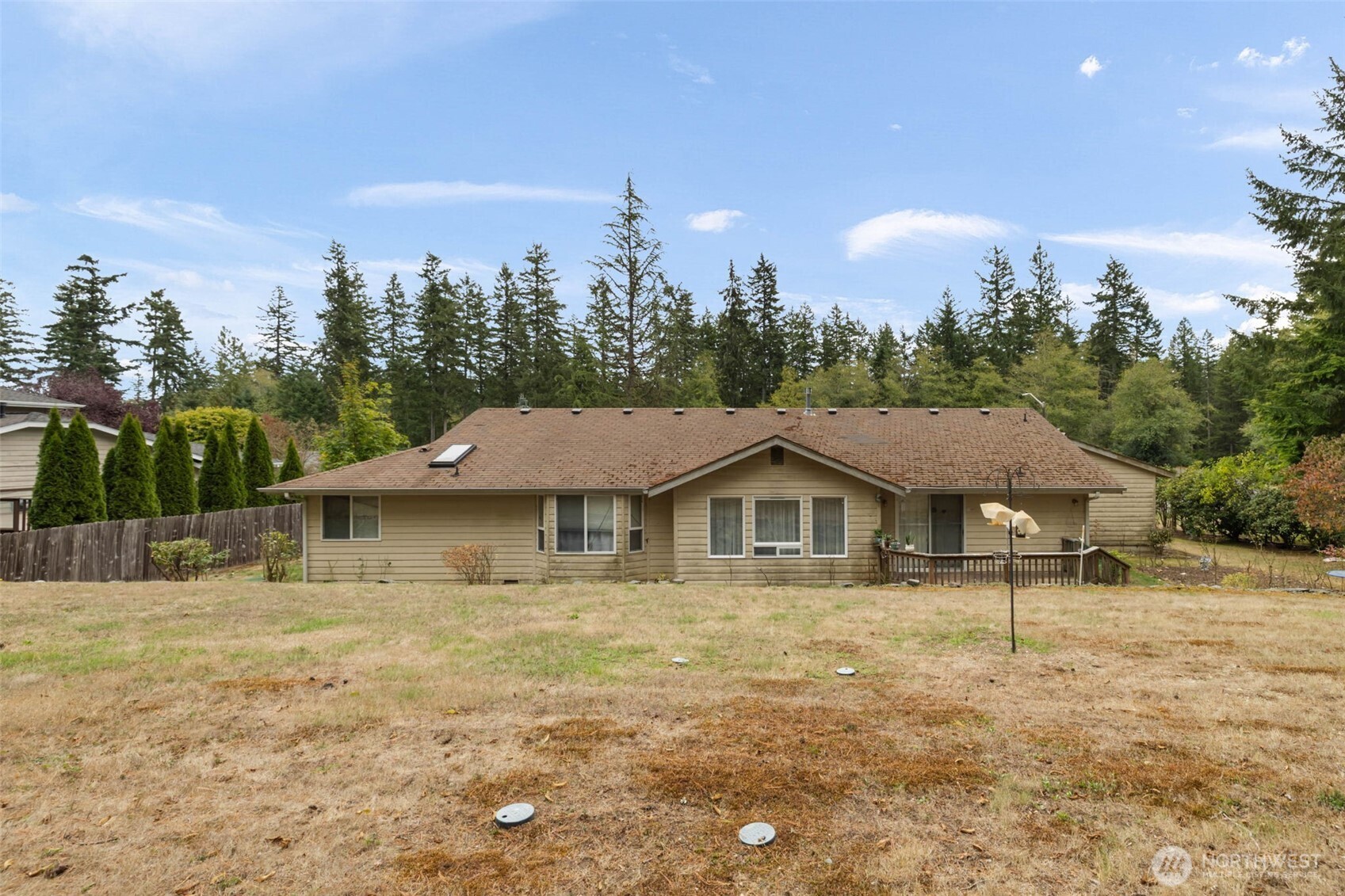 6486 Crossing Place Property Photo 2