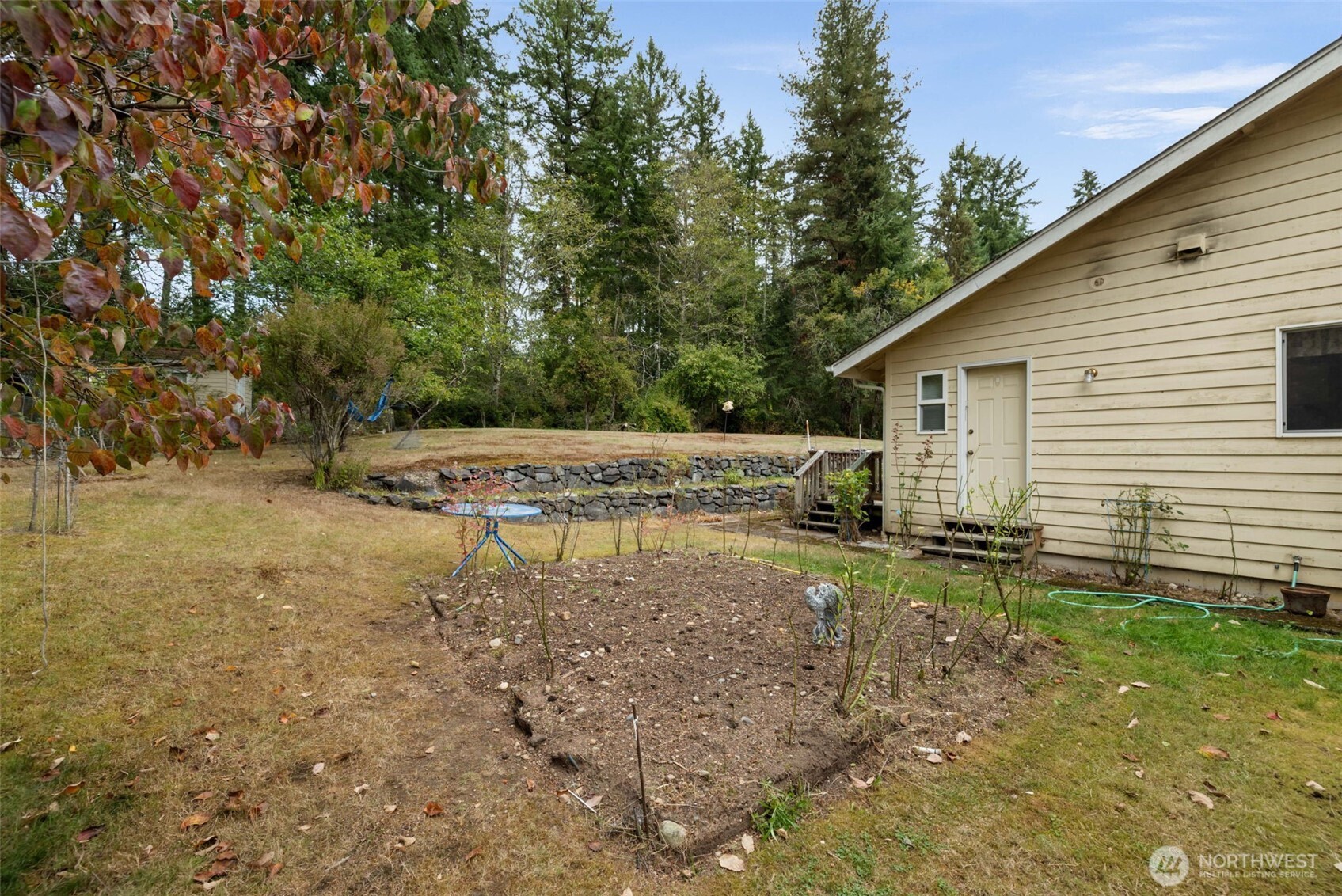 6486 Crossing Place Property Photo 7