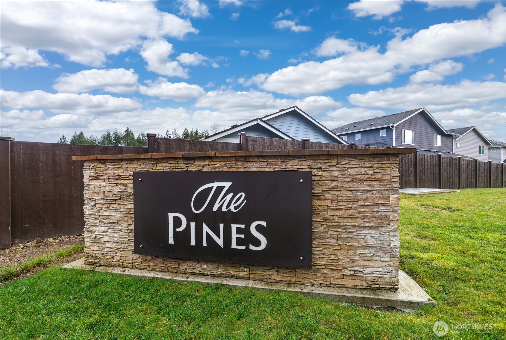 13317 Pines Lane Property Photo 35