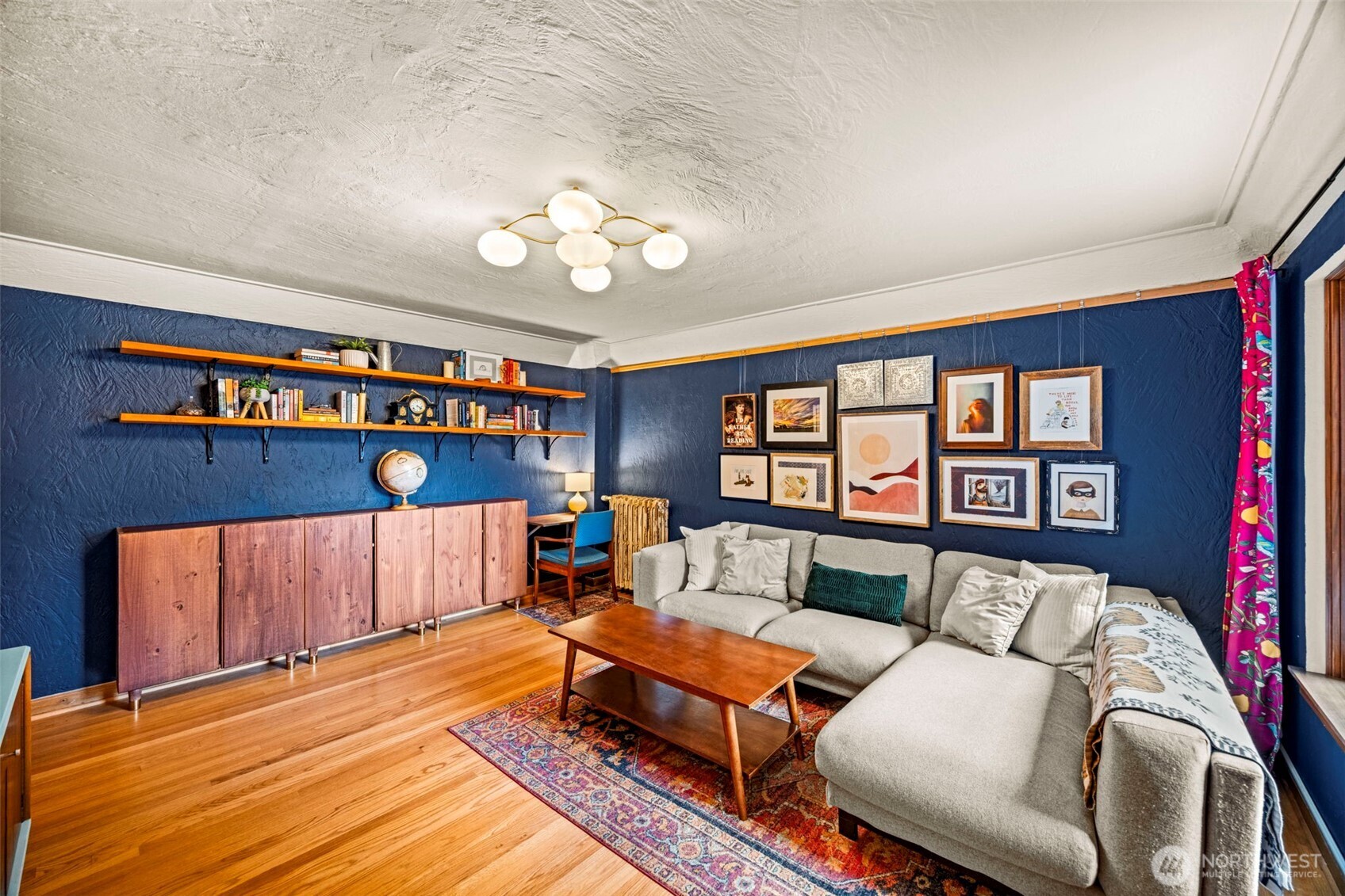 519 W Roy Street 313 Property Photo 4