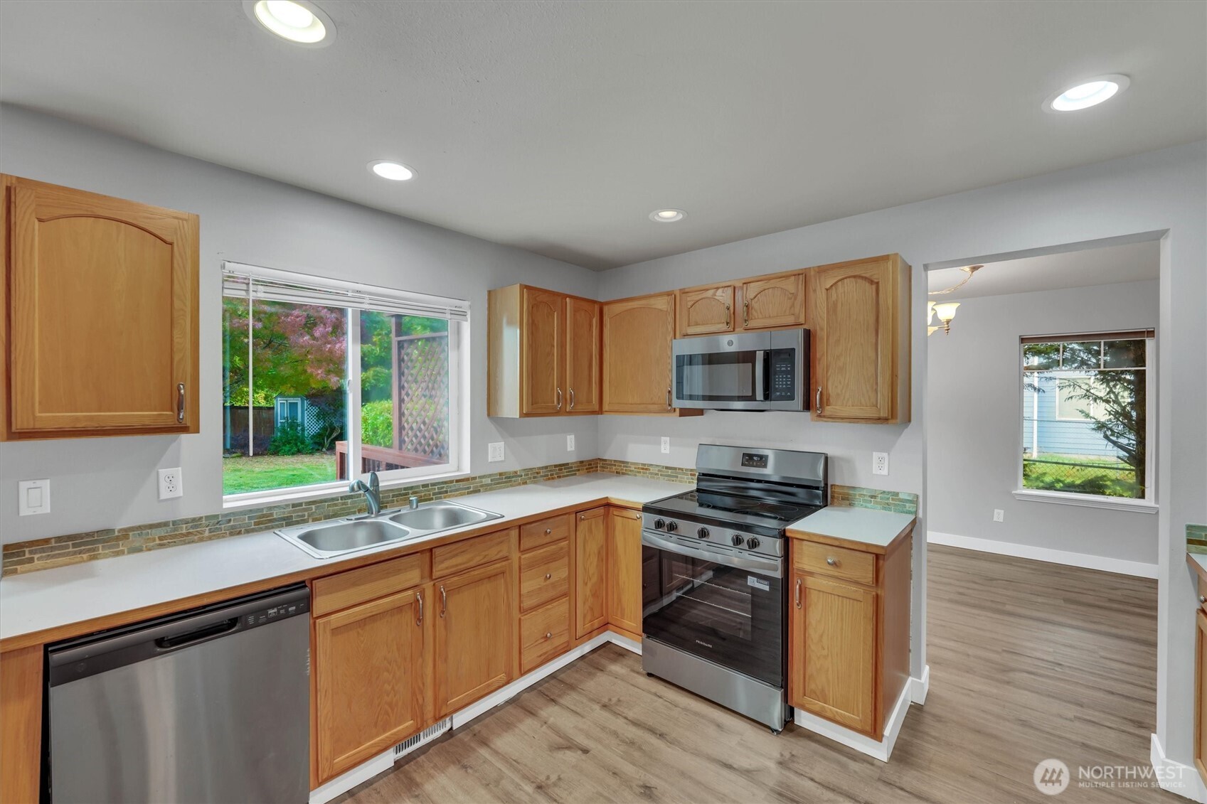 1116 Williams Street Property Photo 5
