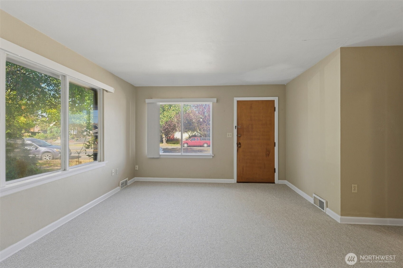3218 3220 N 21st Street Property Photo 23