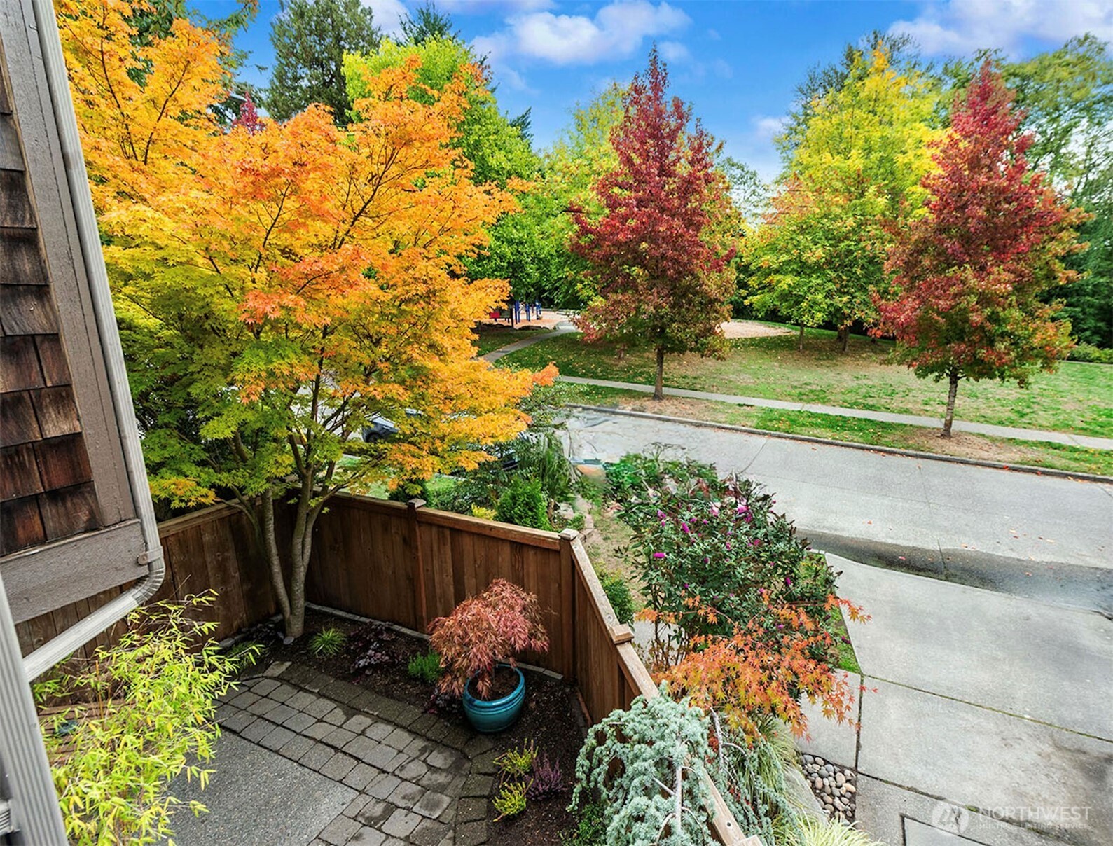 9513 Ashworth Avenue A Property Photo 1
