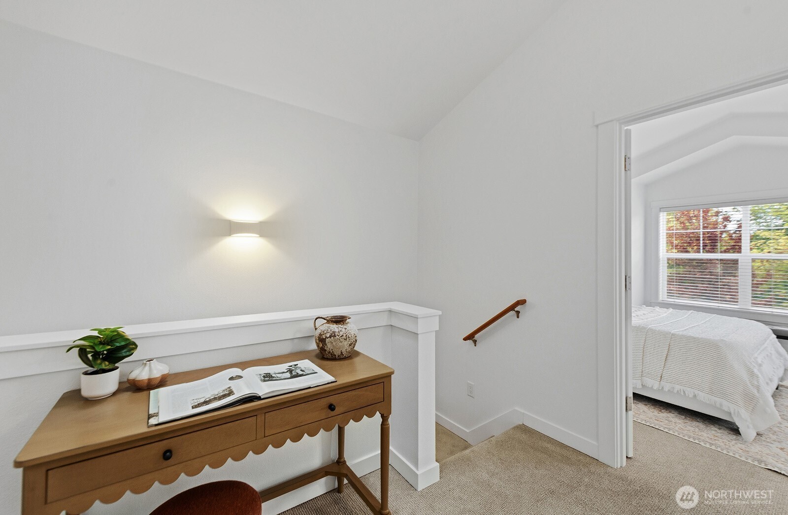 9513 Ashworth Avenue A Property Photo 18