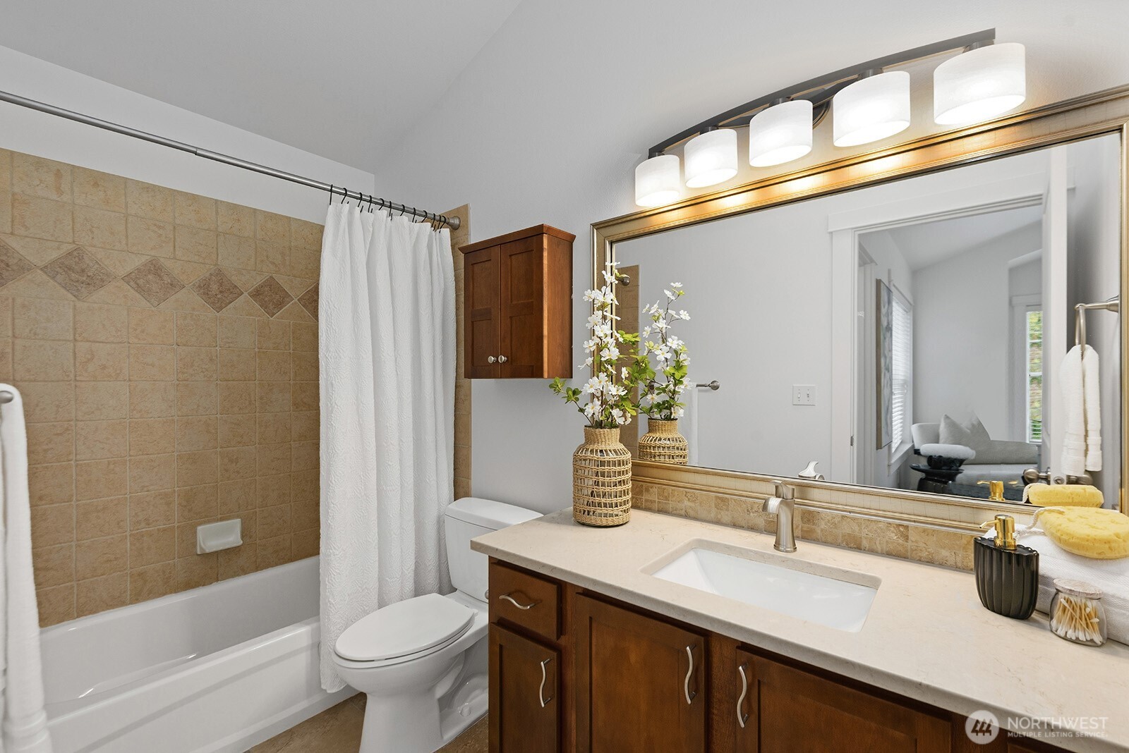 9513 Ashworth Avenue A Property Photo 22