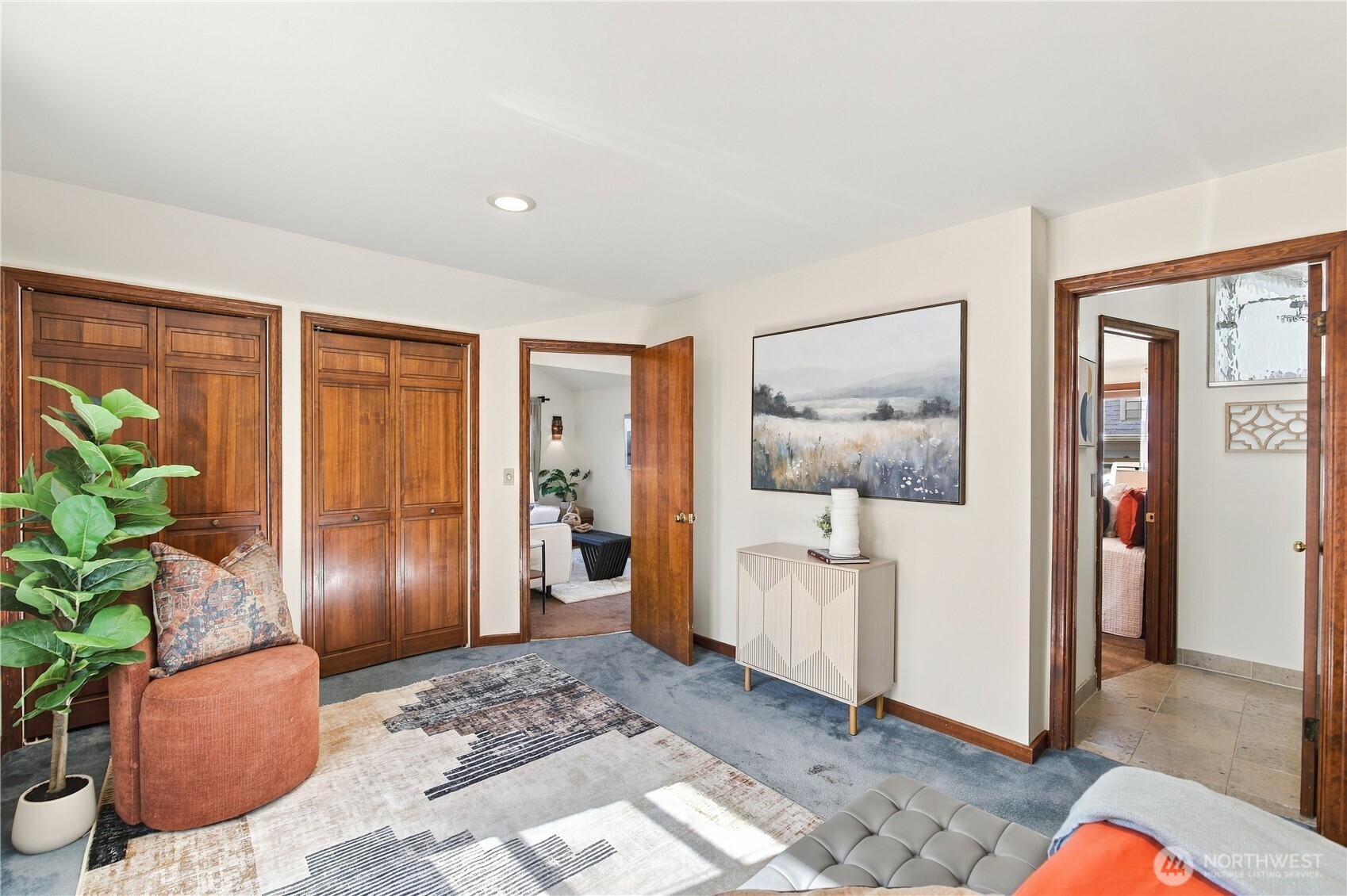 3910 Woodlawn Avenue Property Photo 20