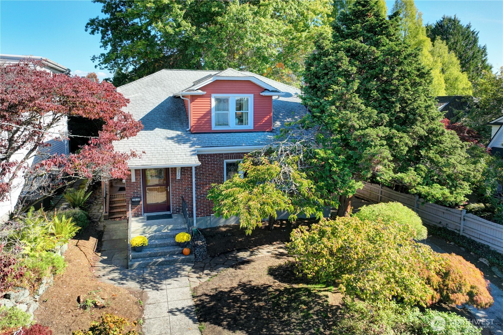 3910 Woodlawn Avenue Property Photo 27