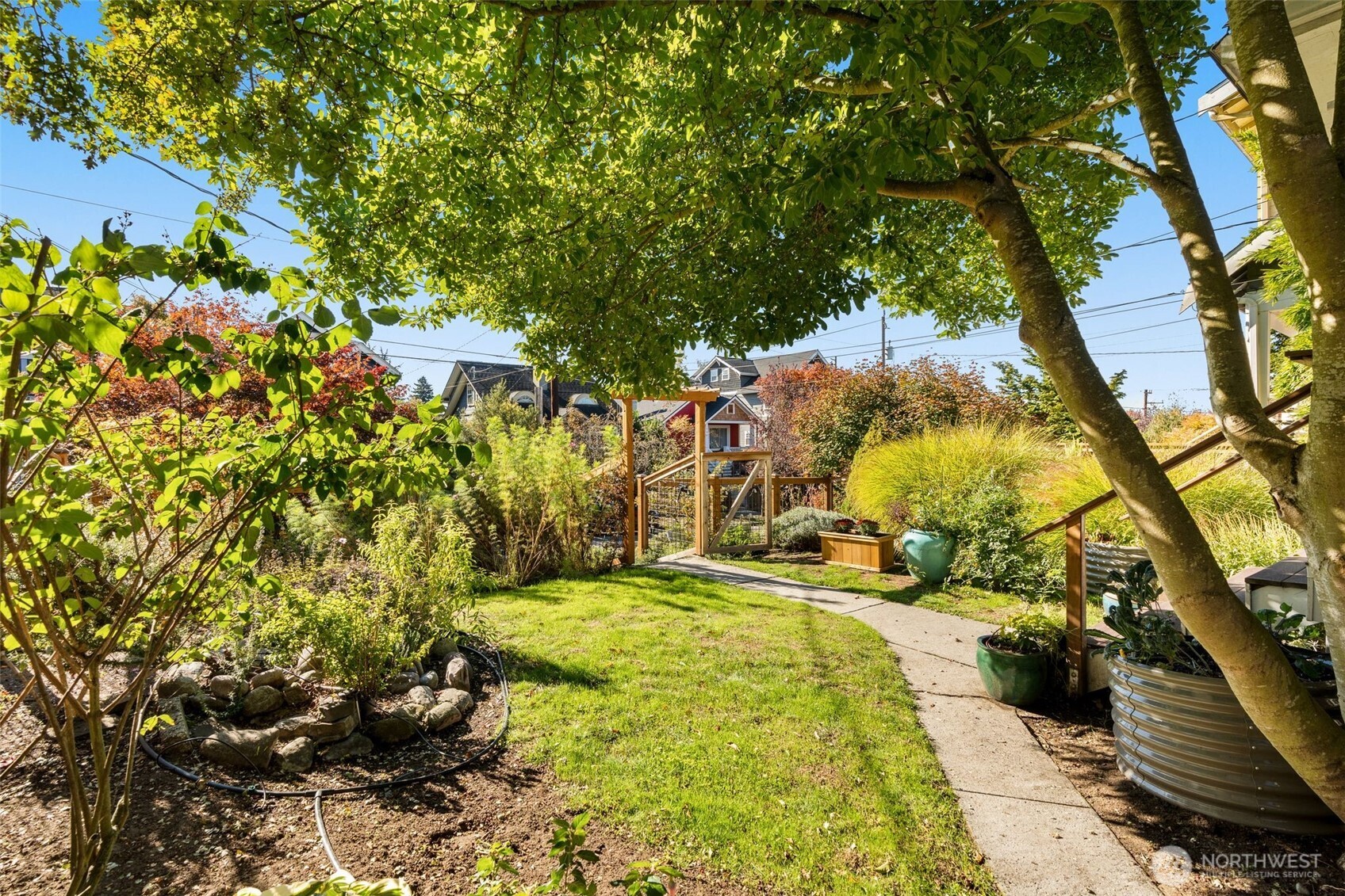 130 Nw 74th Street Property Photo 4