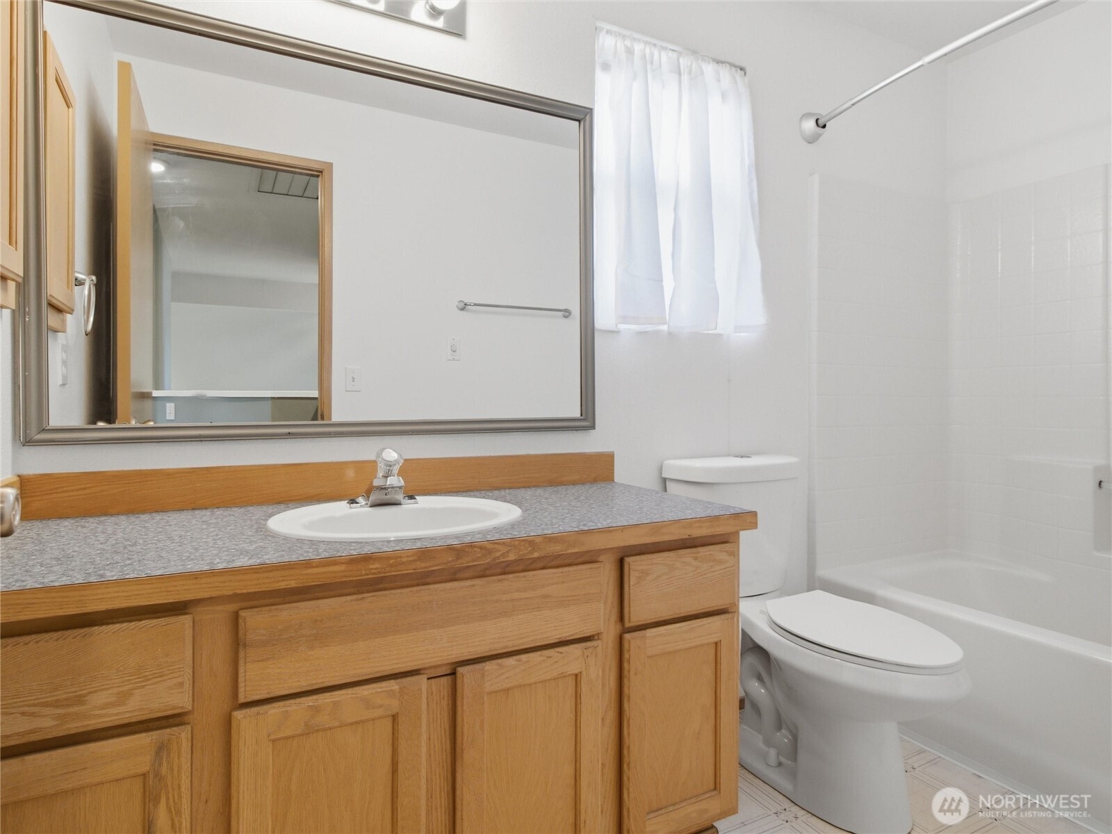 7426 202nd Street Ct Property Photo 29