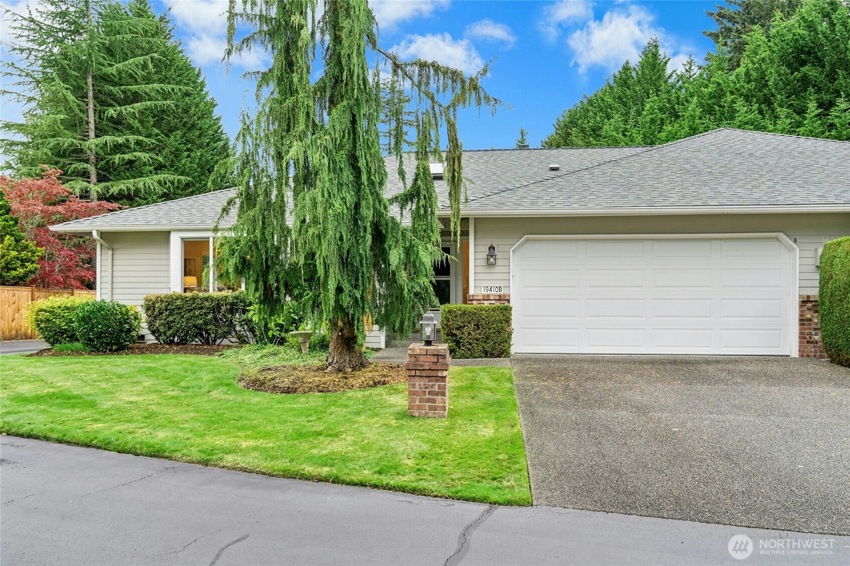 19410 2nd Drive B Property Photo 1
