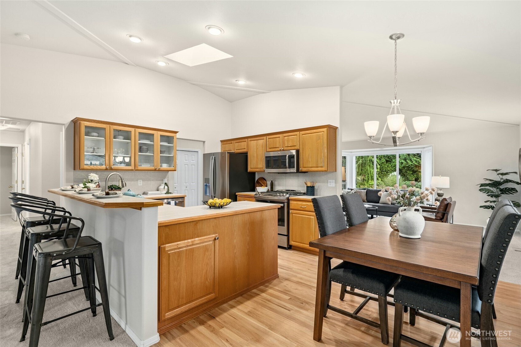 19410 2nd Drive B Property Photo 10