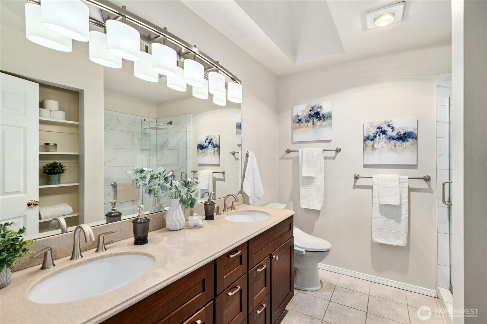 19410 2nd Drive B Property Photo 24