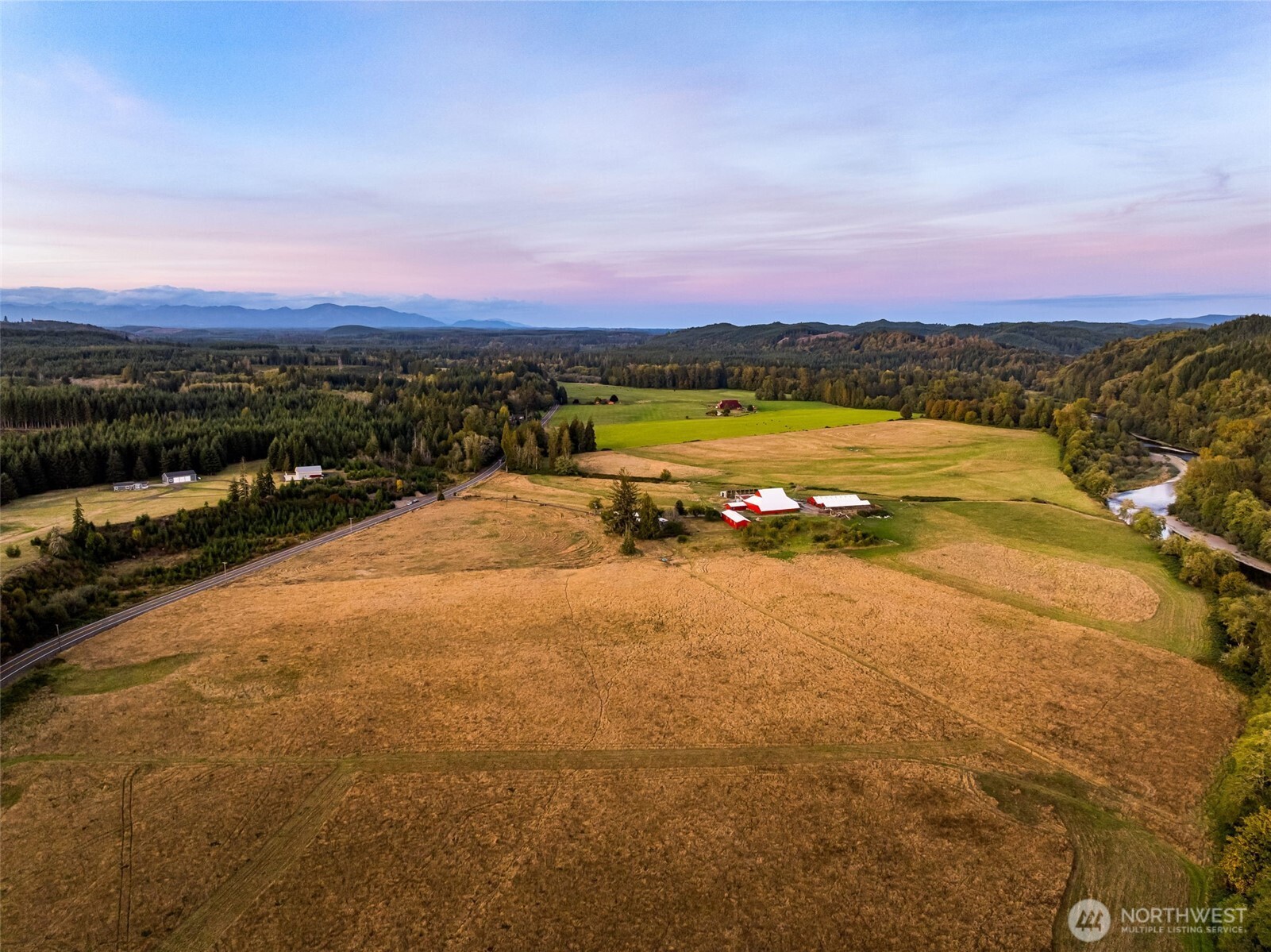 912 Middle Satsop Road Property Photo 6