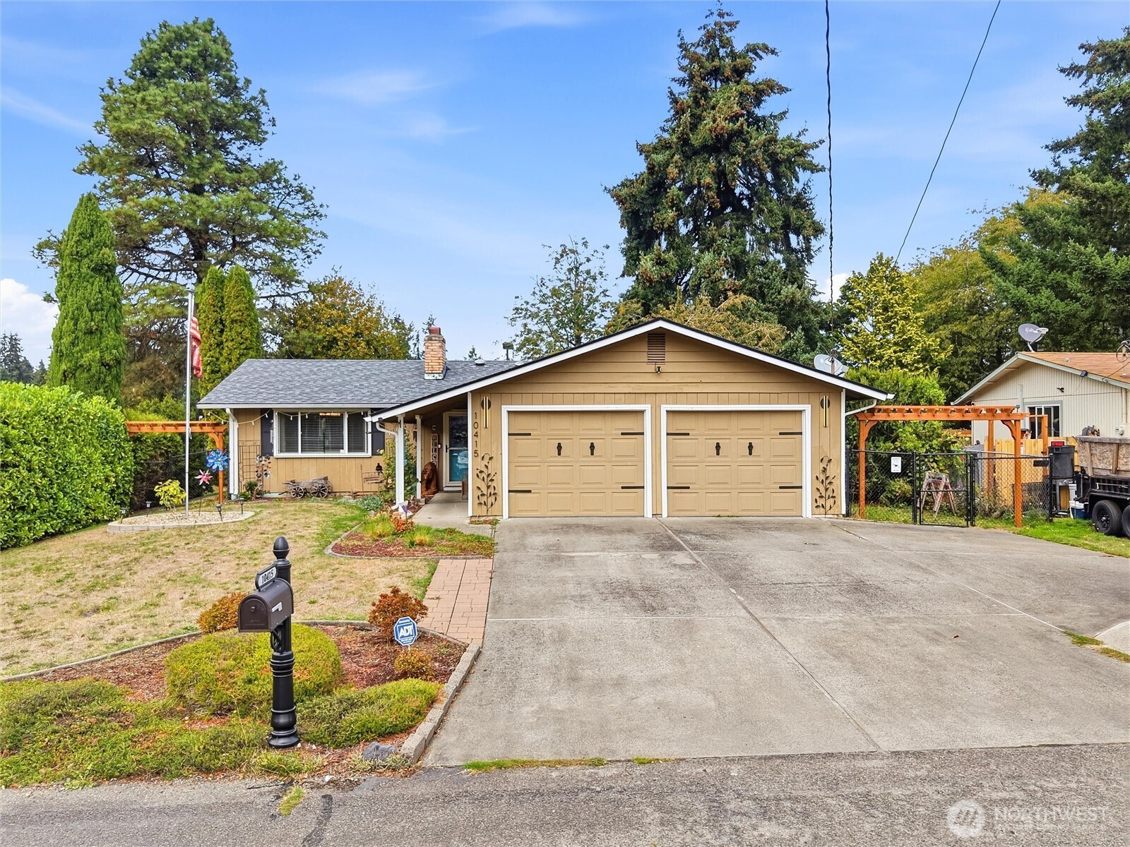 10415 110th Street Property Photo 1