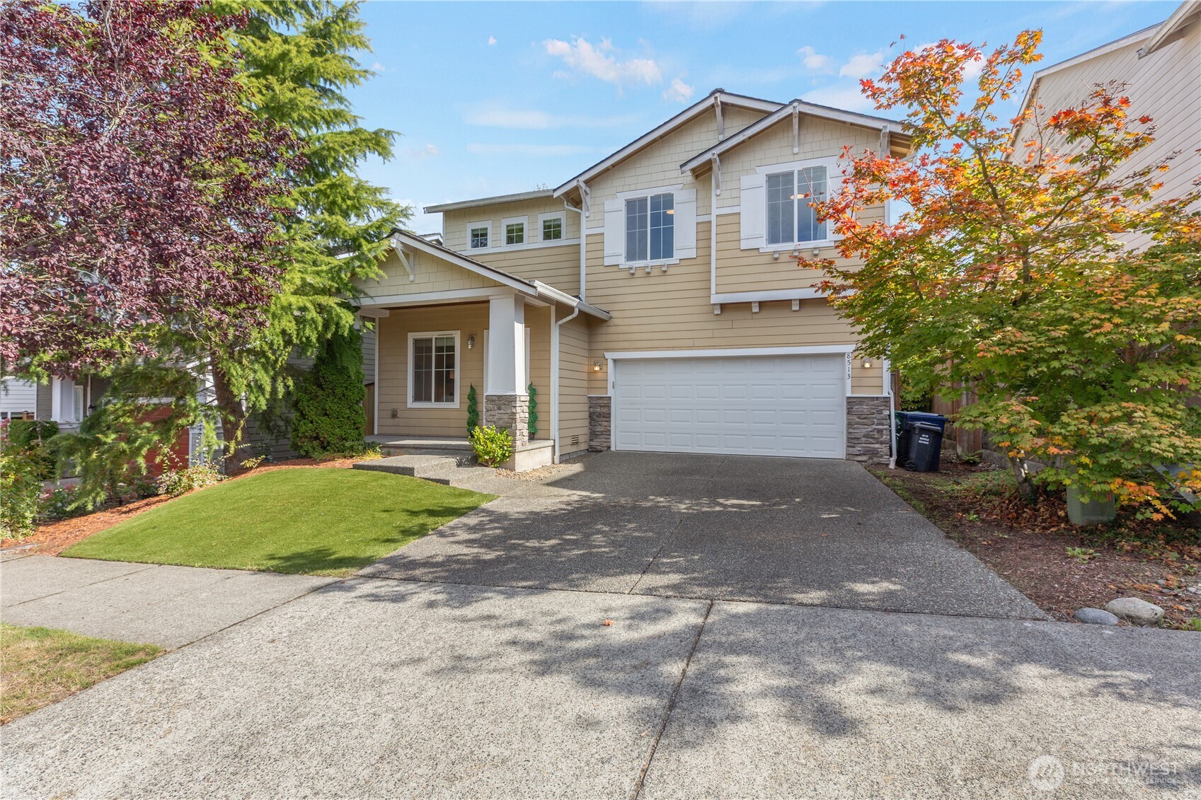 8513 79th Avenue Property Photo 1