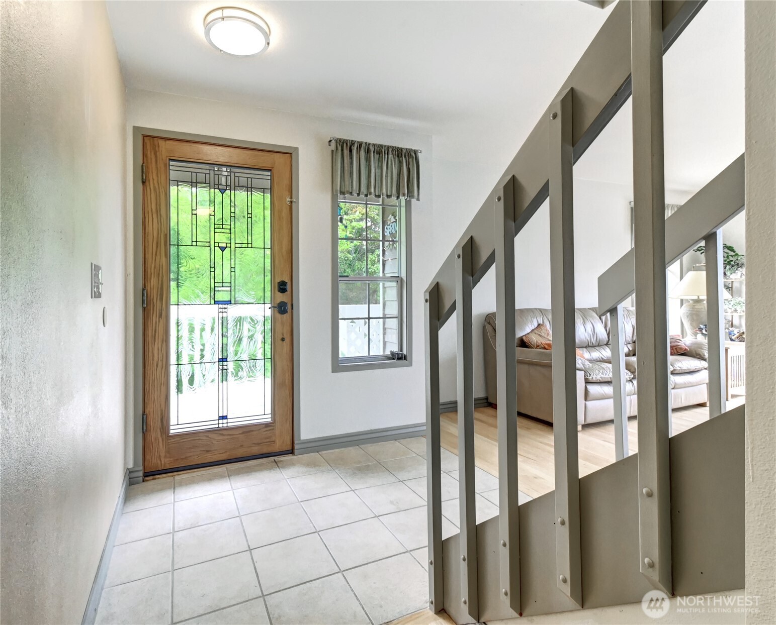 4914 Dover Street Property Photo 8