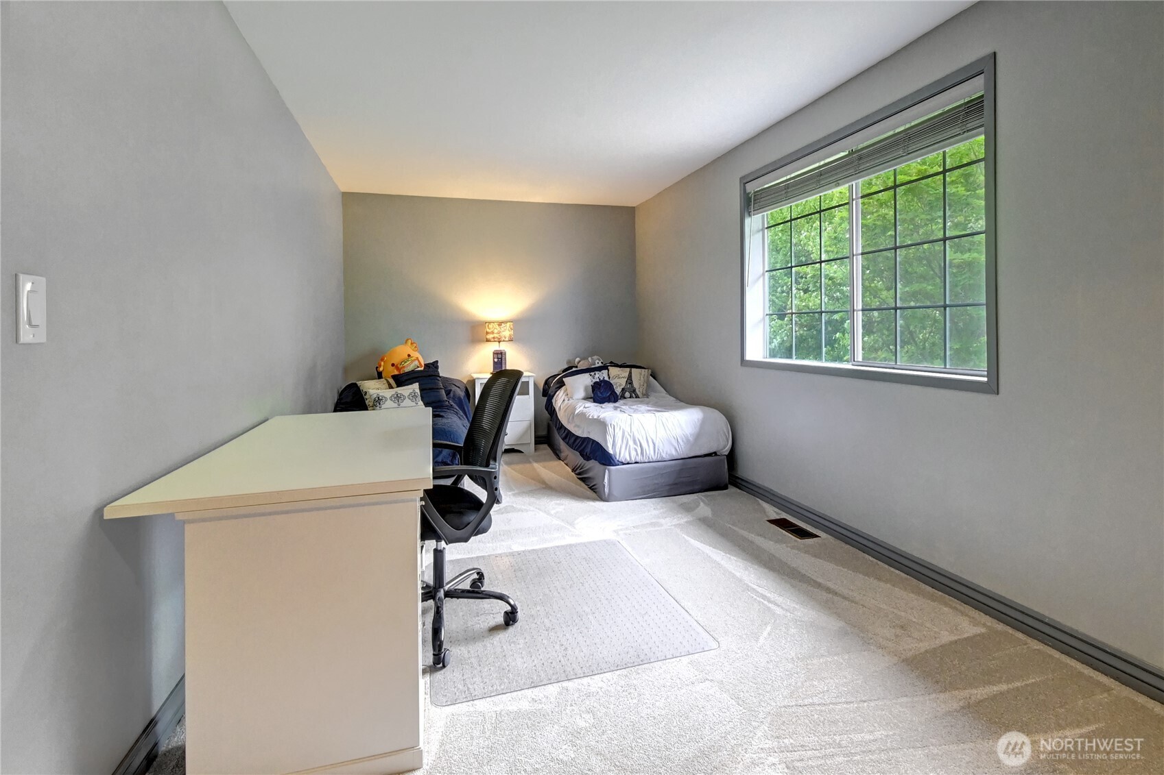 4914 Dover Street Property Photo 17