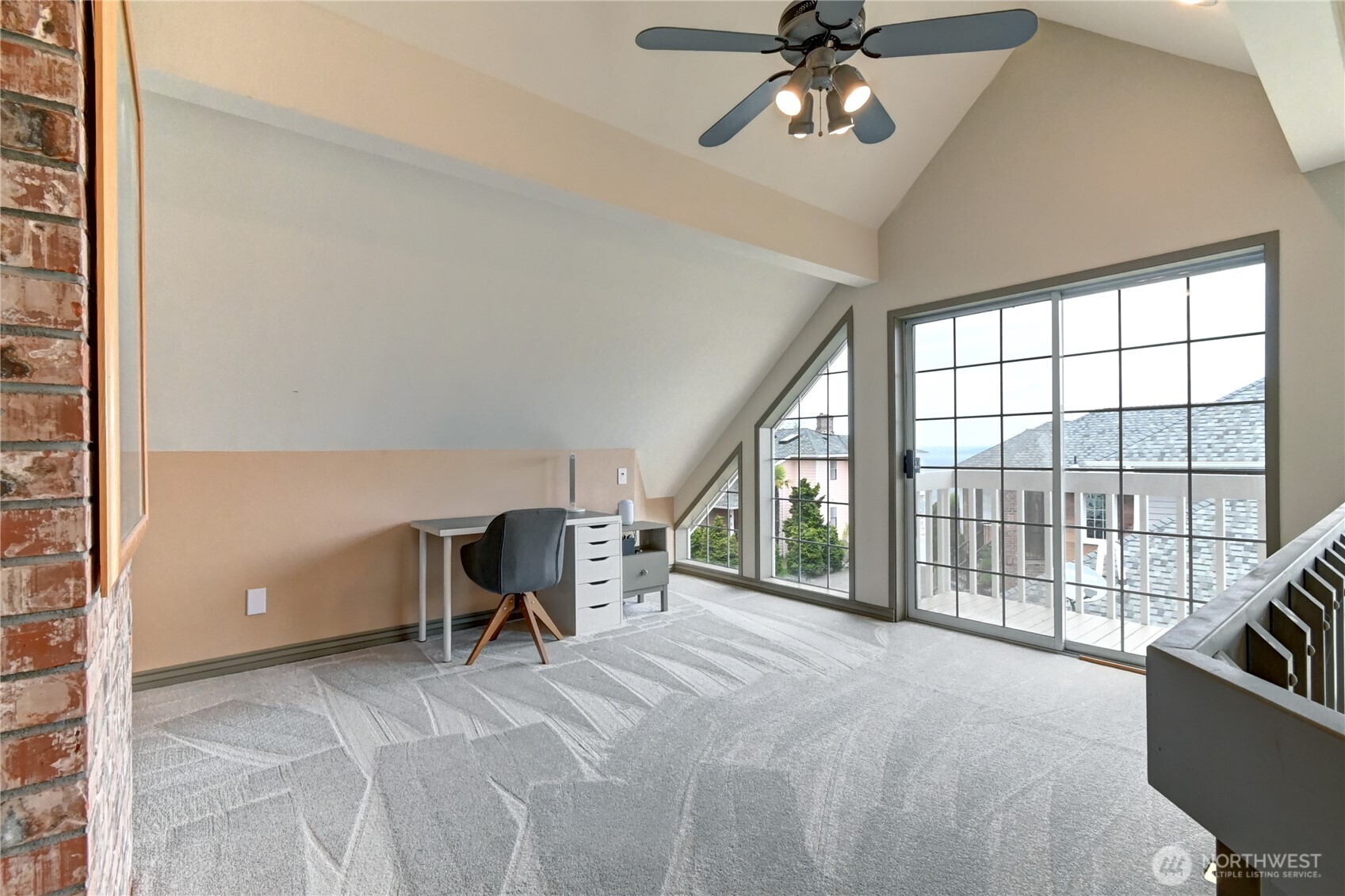 4914 Dover Street Property Photo 22