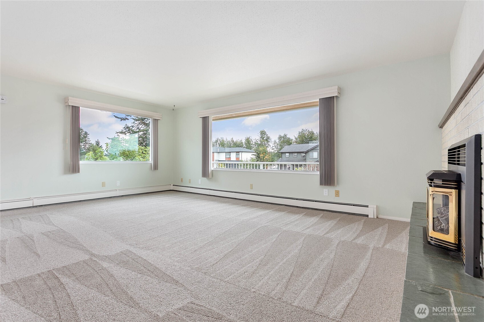 159 W Wiser Lake Road Property Photo 8