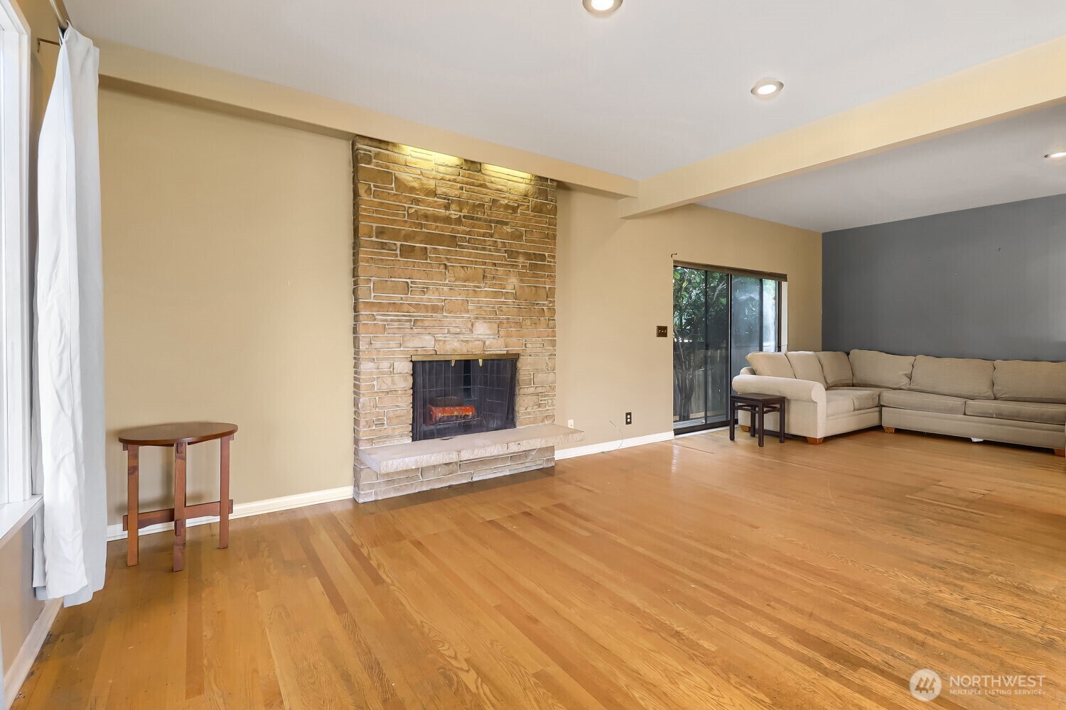 803 Ne 72nd Street Property Photo 7