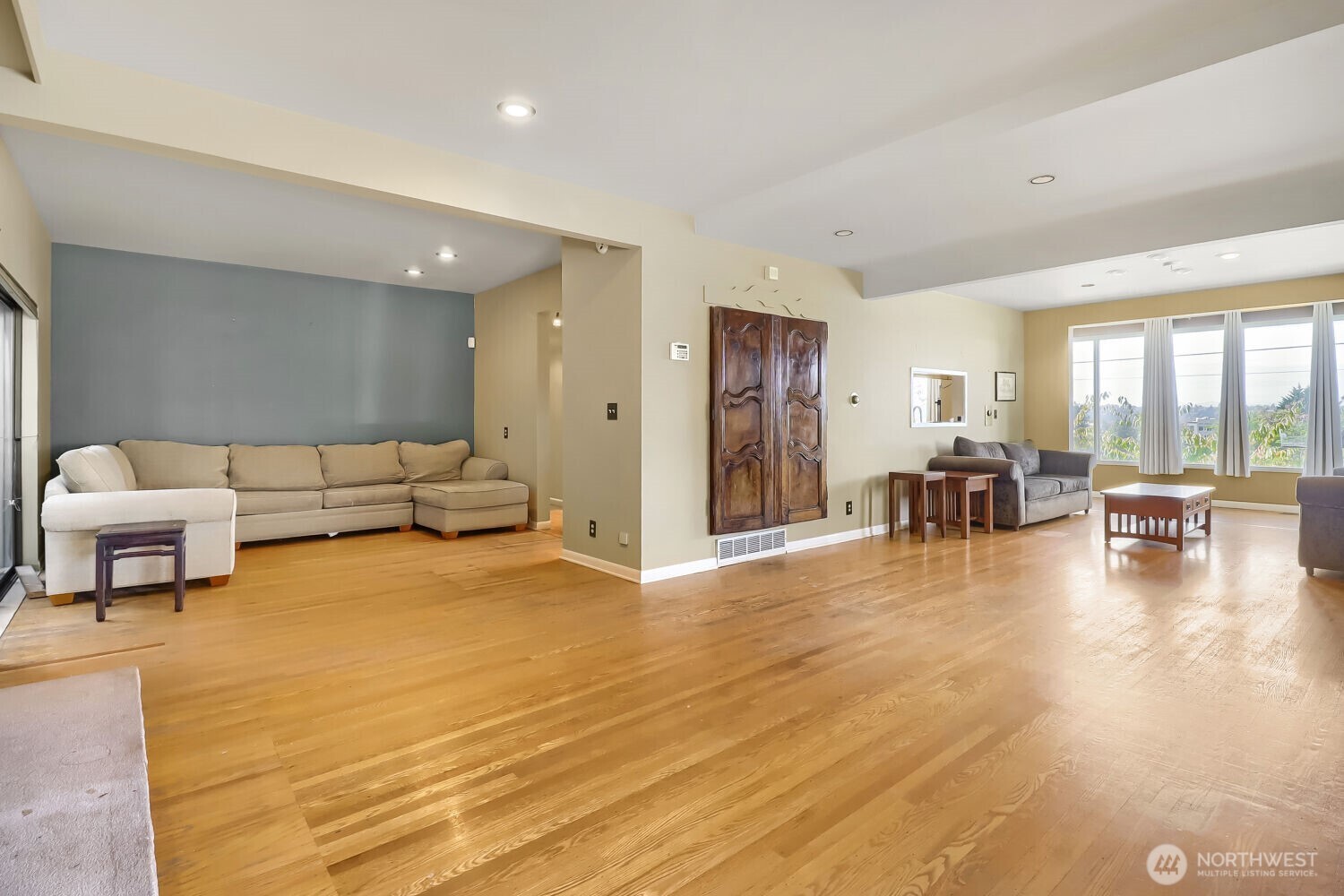 803 Ne 72nd Street Property Photo 8