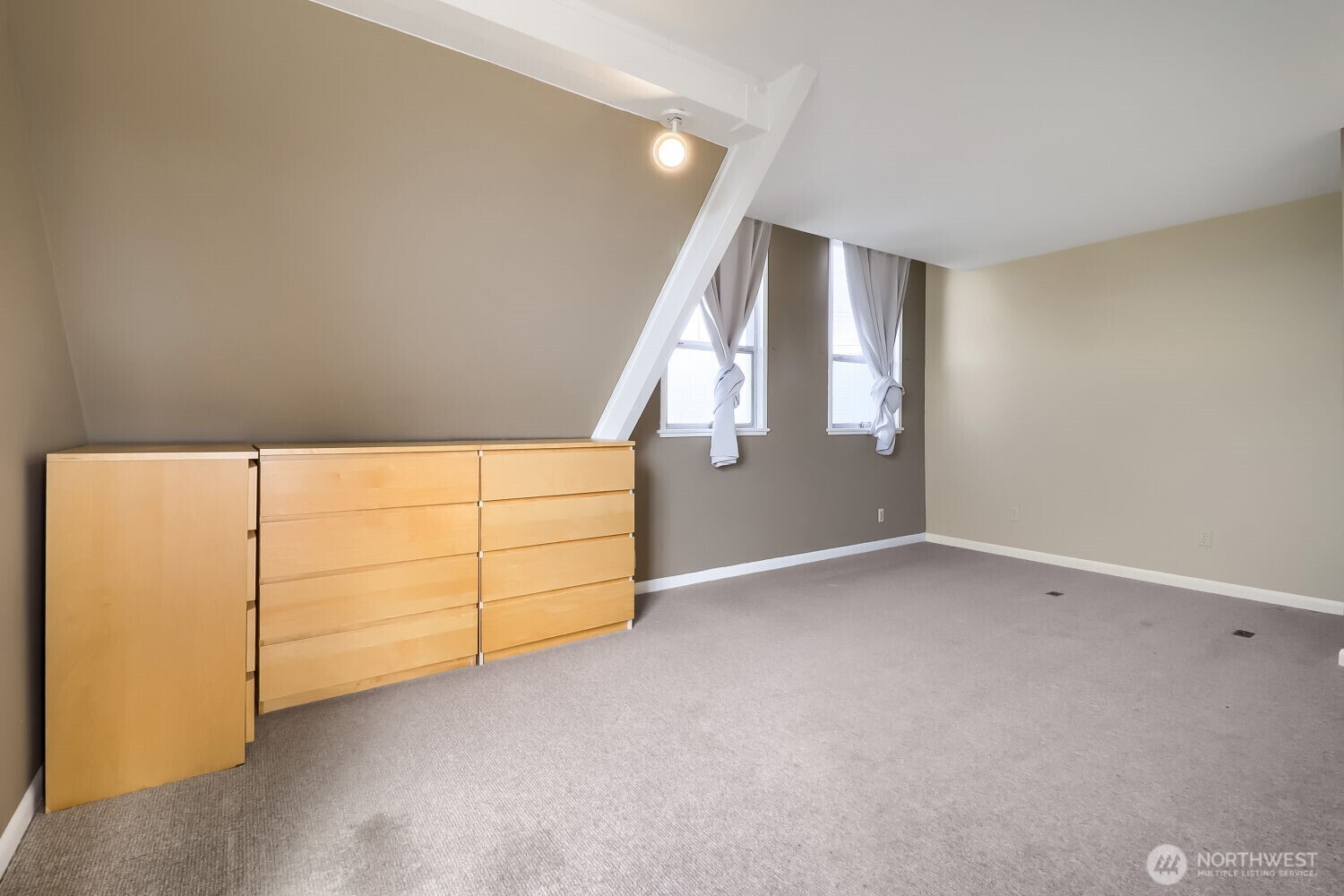 803 Ne 72nd Street Property Photo 23
