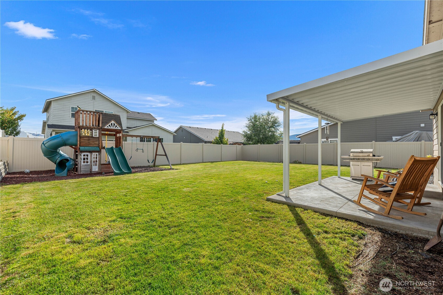 229 S Mystical Avenue Property Photo 3