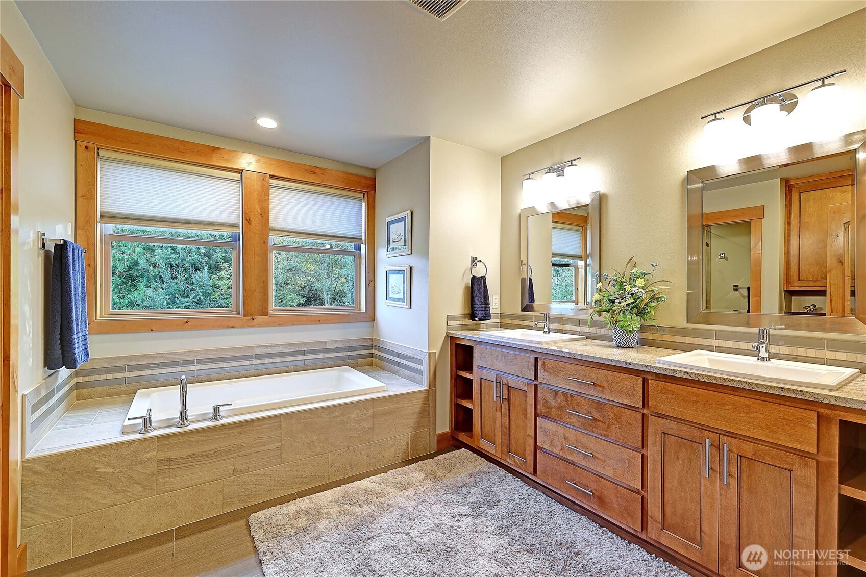418 Tillicum Way Property Photo 30