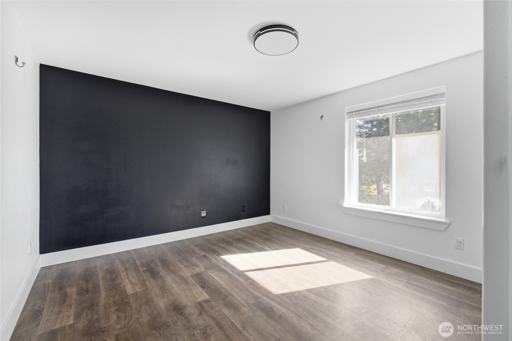 8814 159th Street Property Photo 18