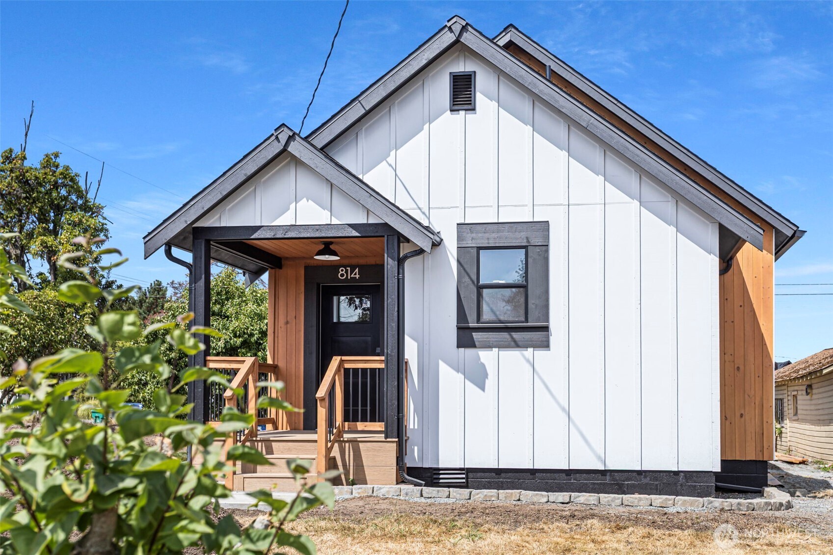 814 26th Street Property Photo 1
