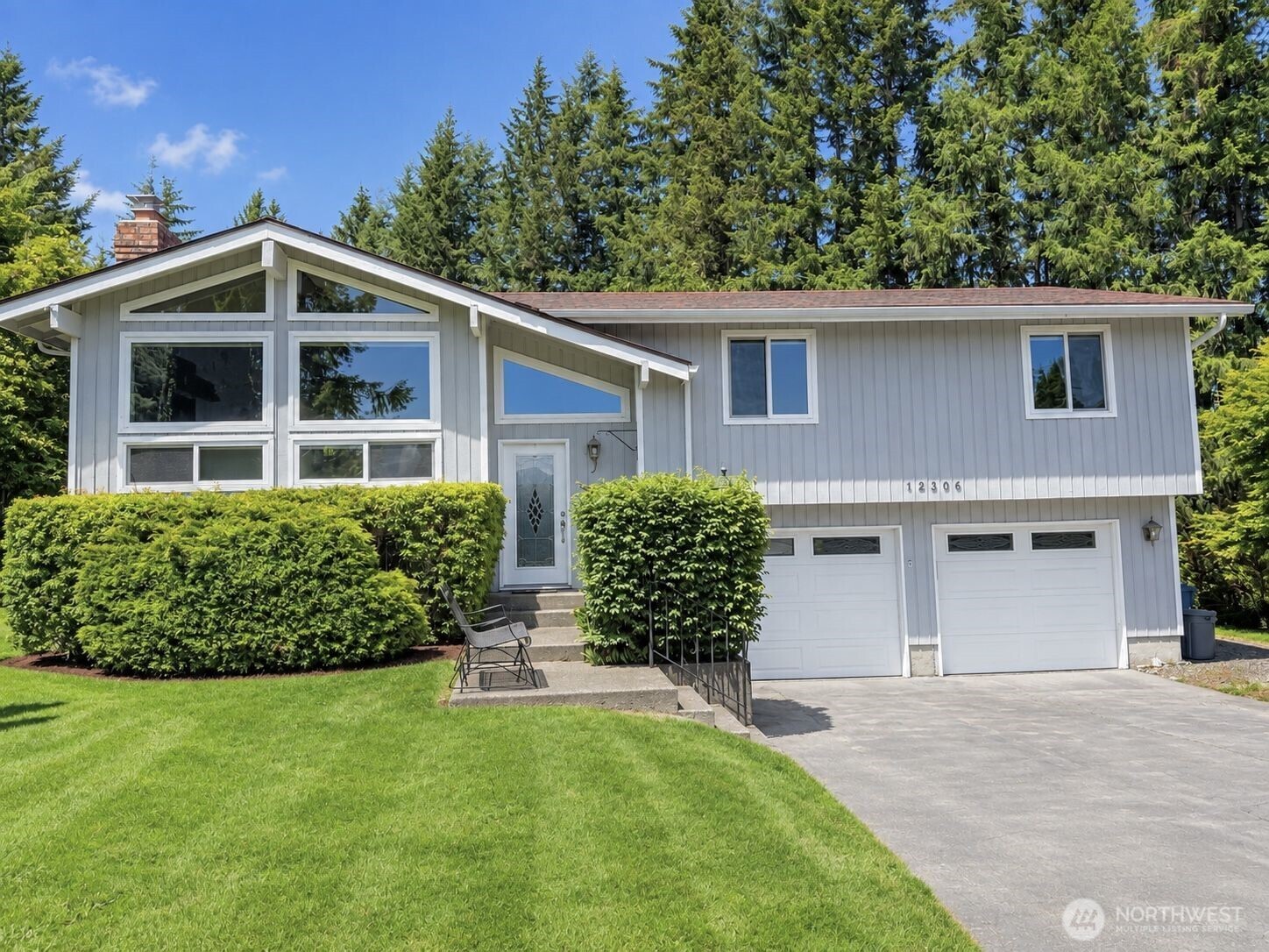 12606 265th Avenue Property Photo 1