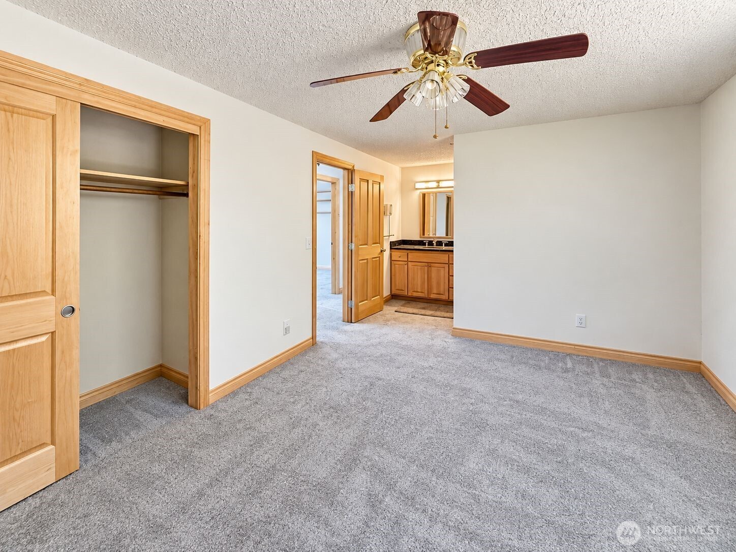 12606 265th Avenue Property Photo 10