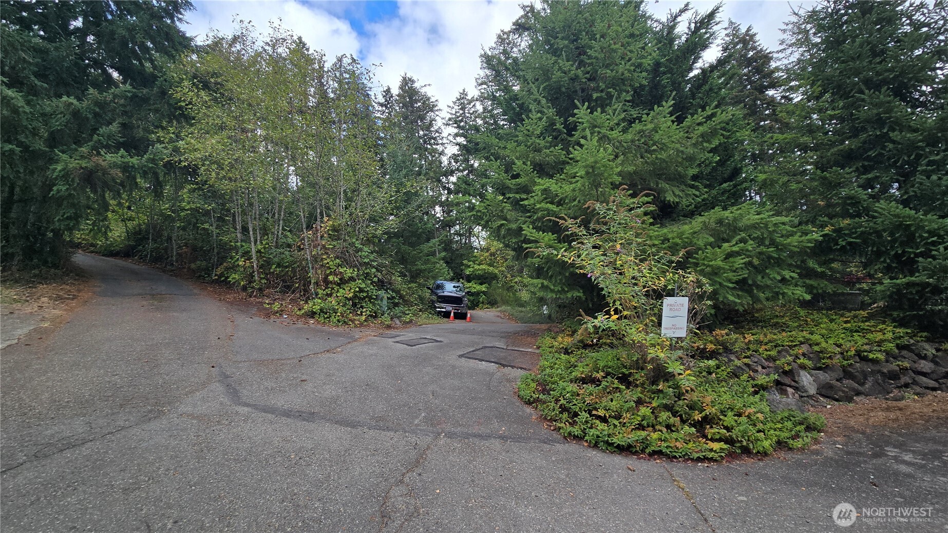 1 Xxx Front Avenue Property Photo 3