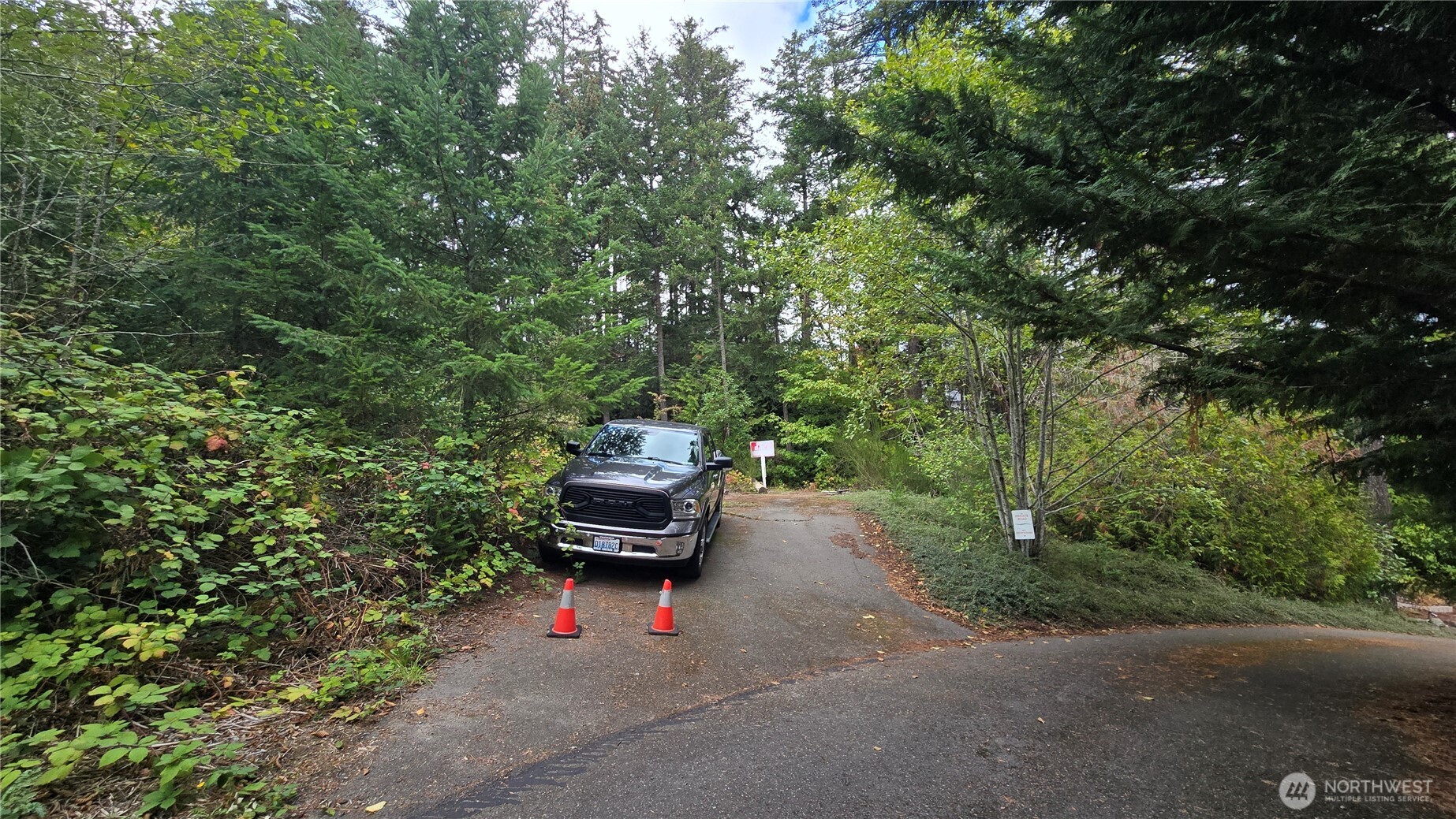 1 Xxx Front Avenue Property Photo 4