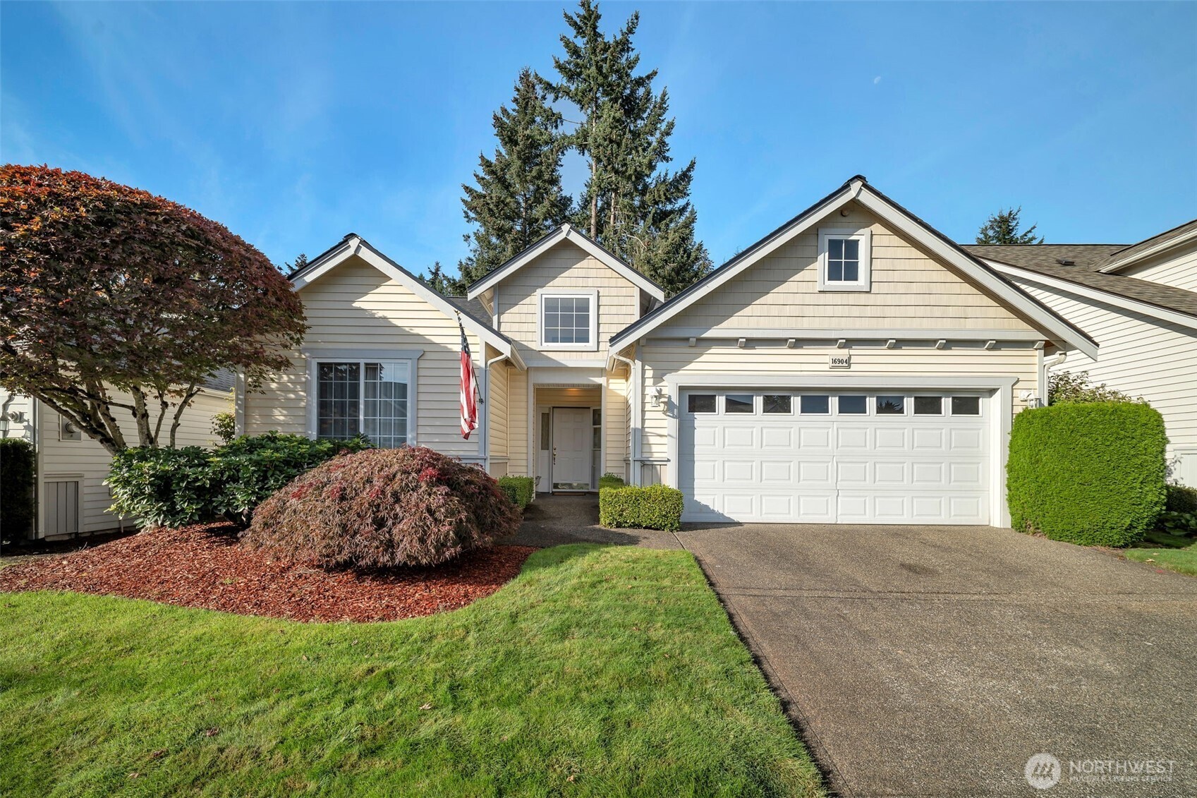 16904 91st Avenue Property Photo 1