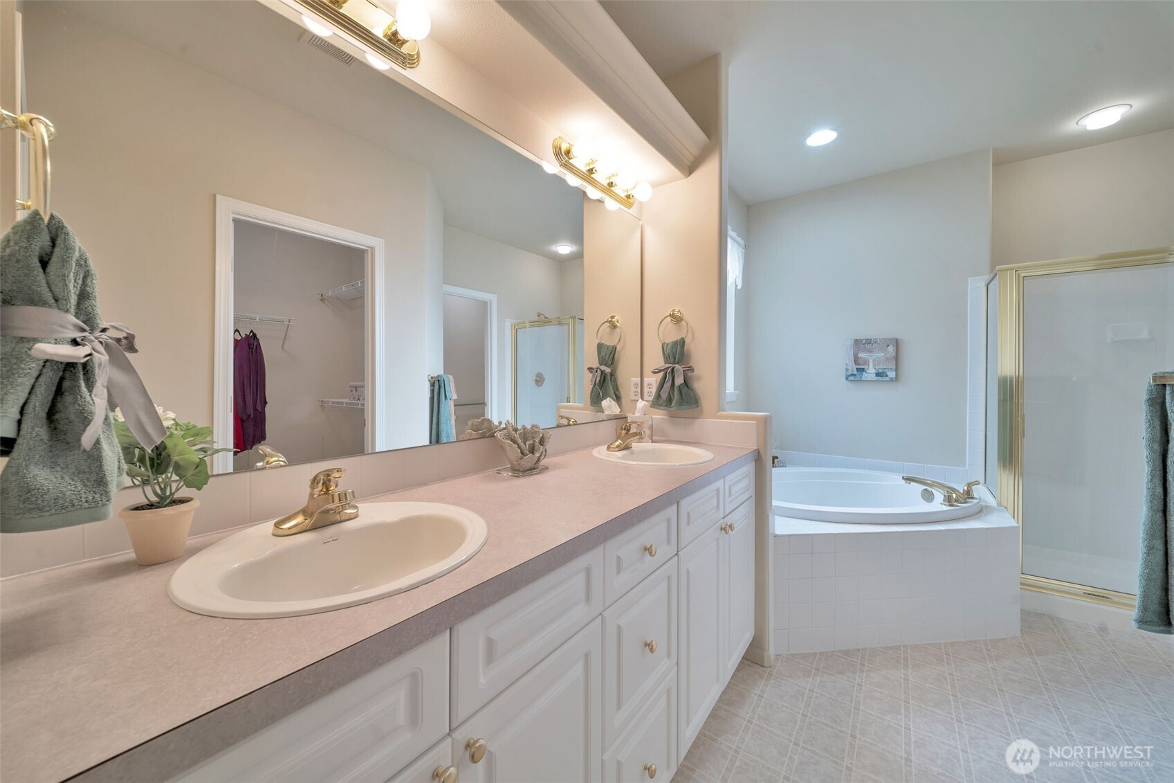 16904 91st Avenue Property Photo 12