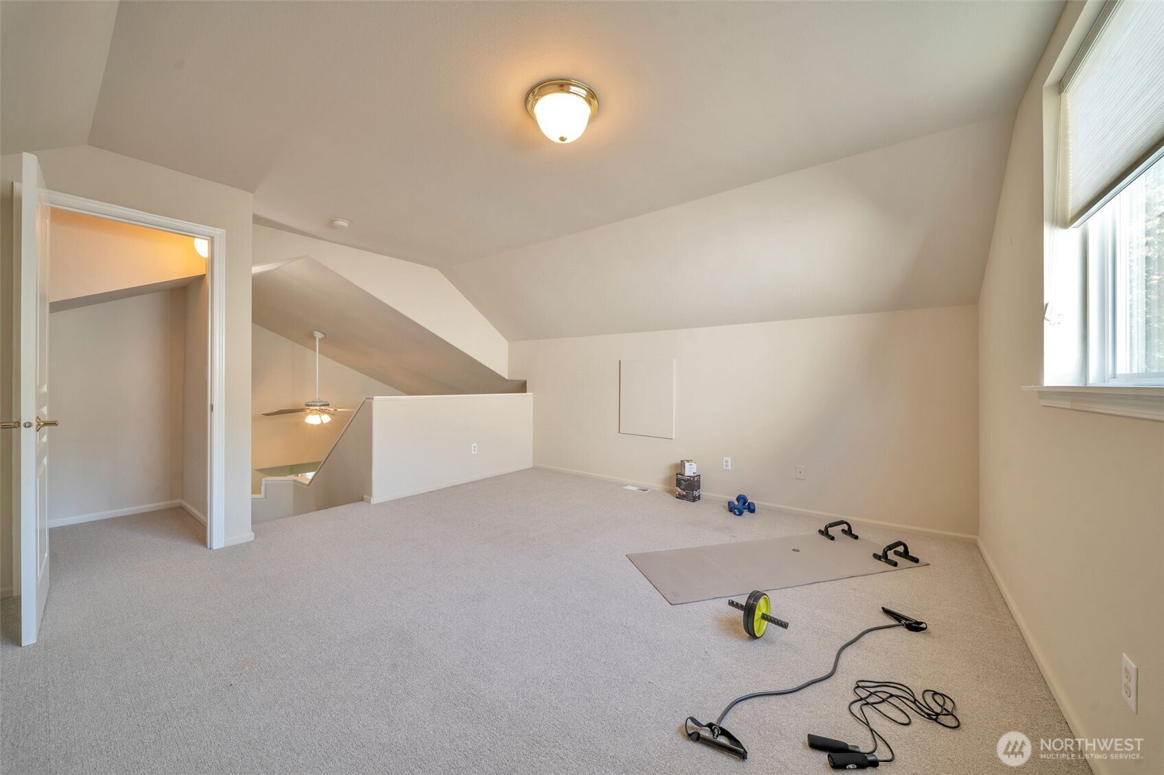 16904 91st Avenue Property Photo 23