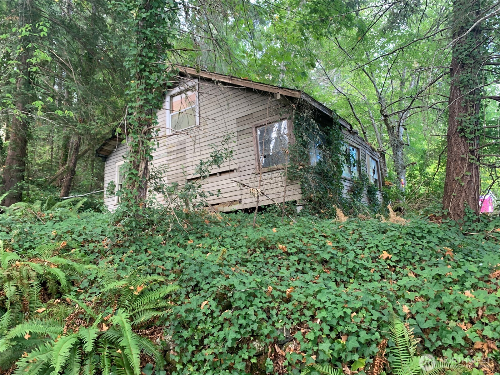 4960 E State Route 106 Property Photo 1