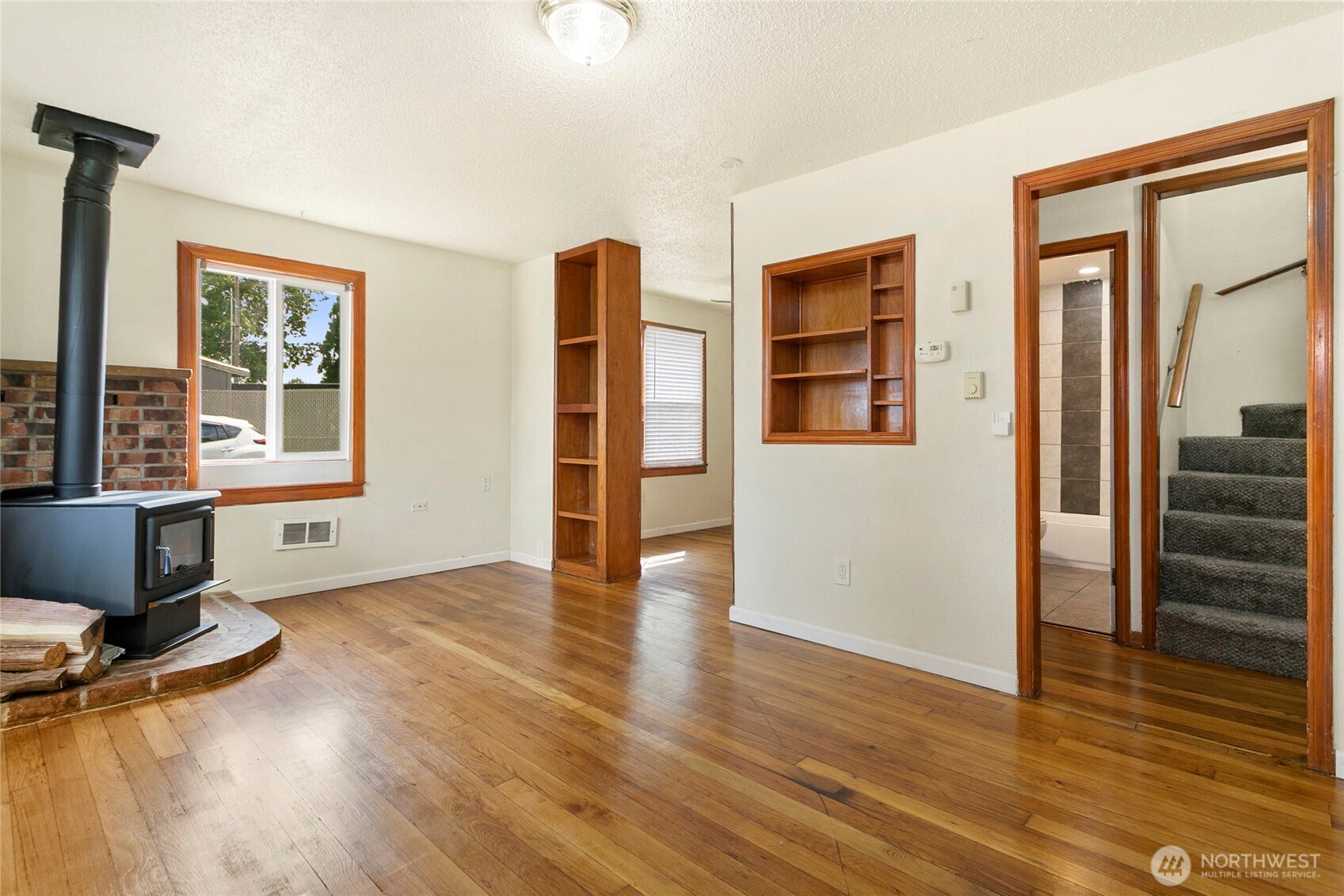 5434 Mcdacer Avenue Property Photo 2