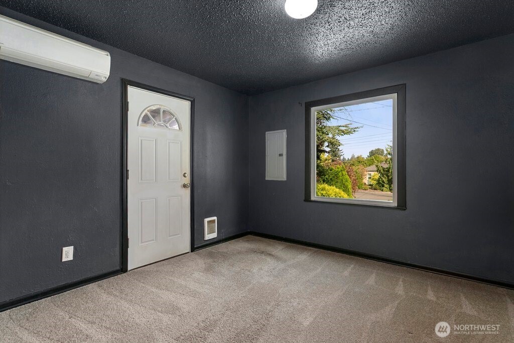 5434 Mcdacer Avenue Property Photo 9