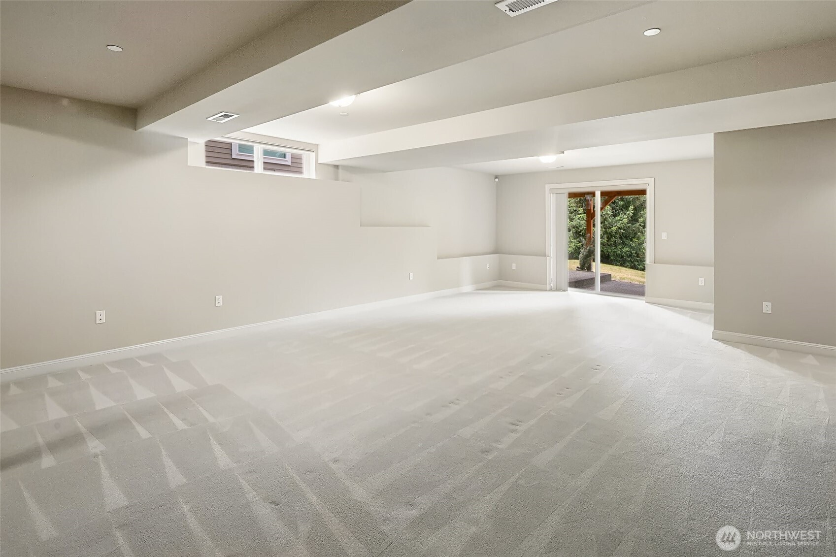 8701 113th Avenue Property Photo 27