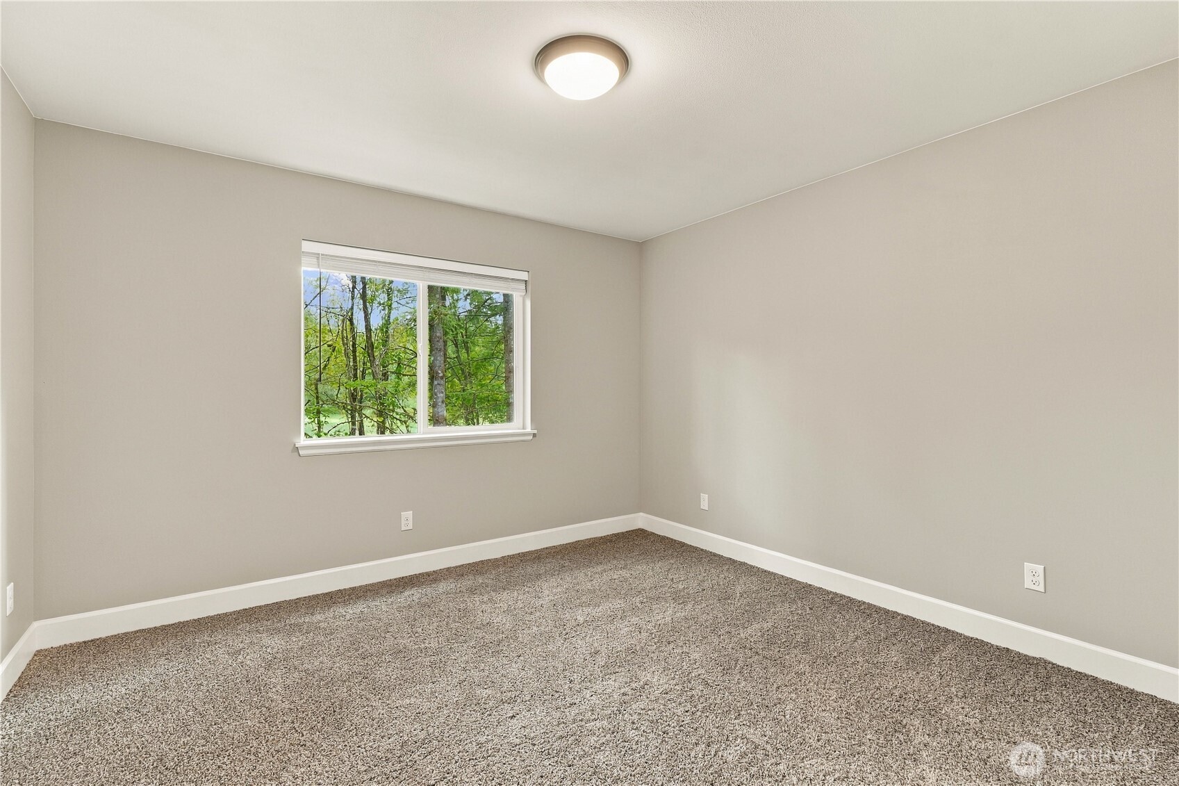 10308 200th Street Property Photo 25