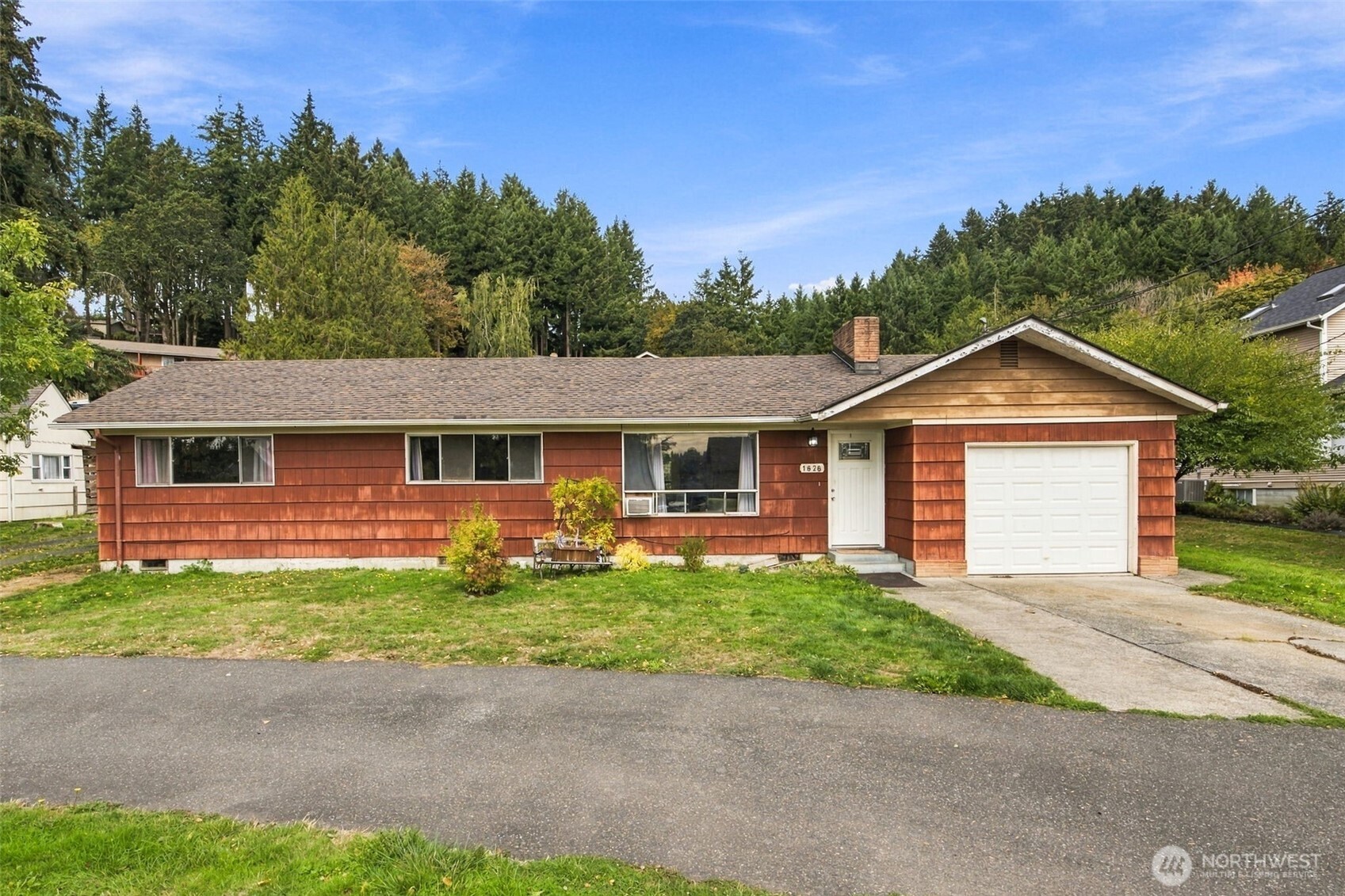 1626 S Market Boulevard Property Photo 1