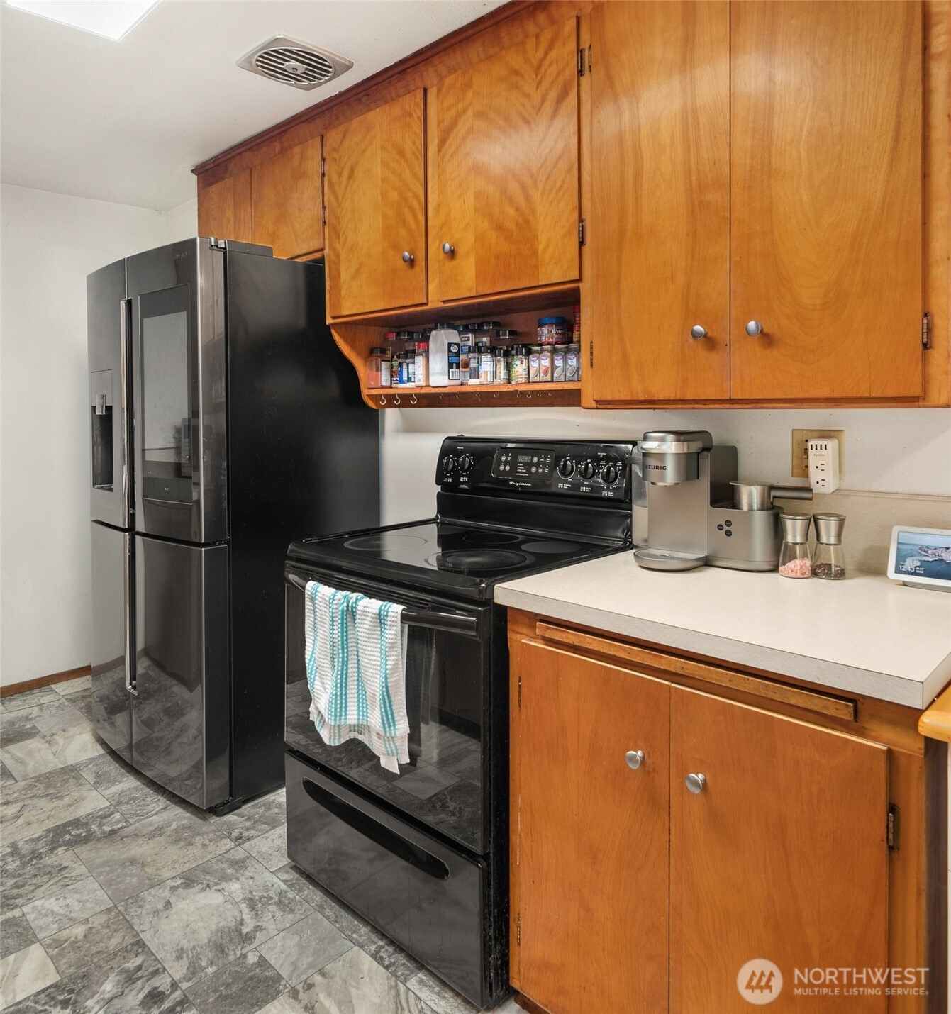 31330 11th Place Property Photo 8